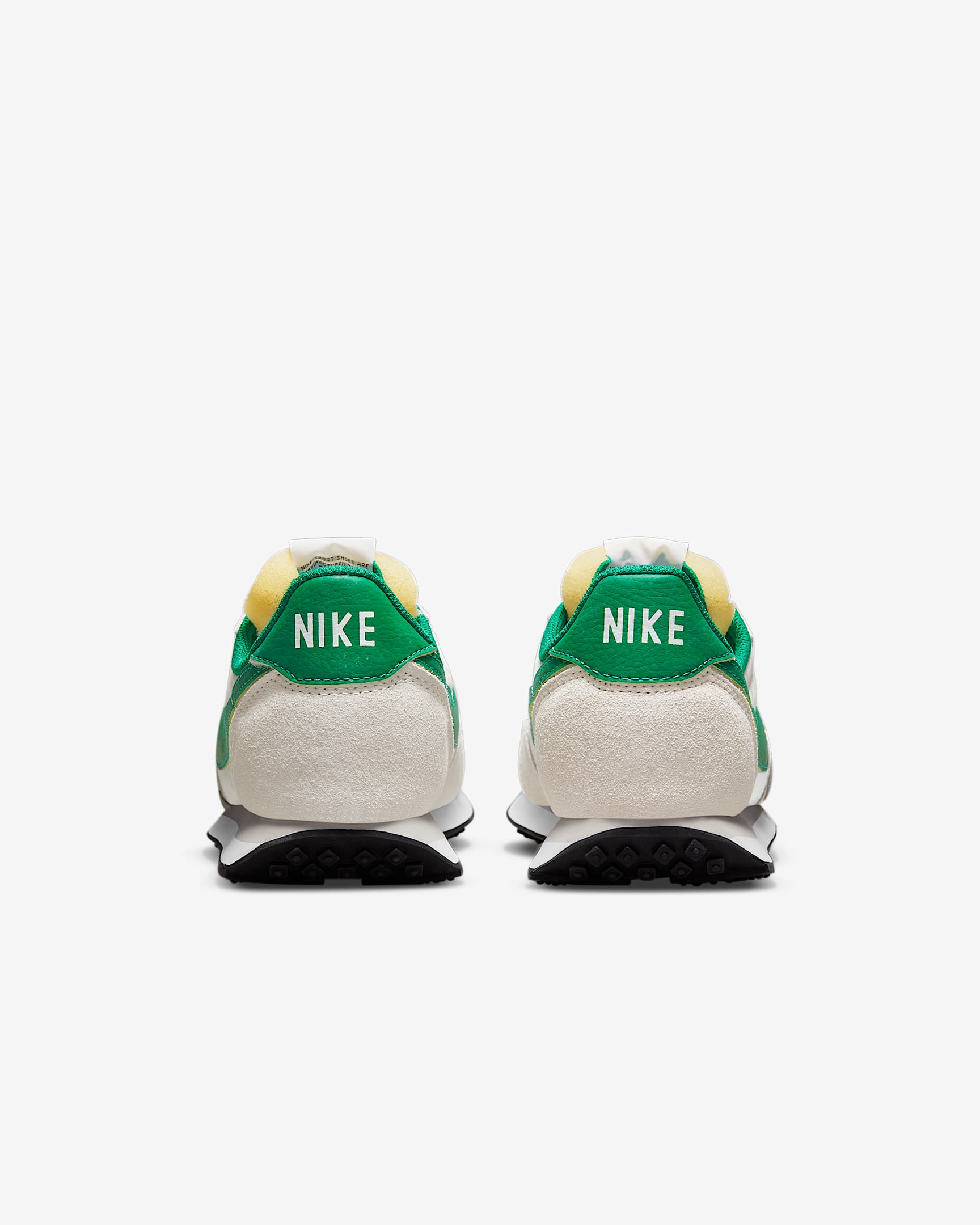 mens nike waffle trainer