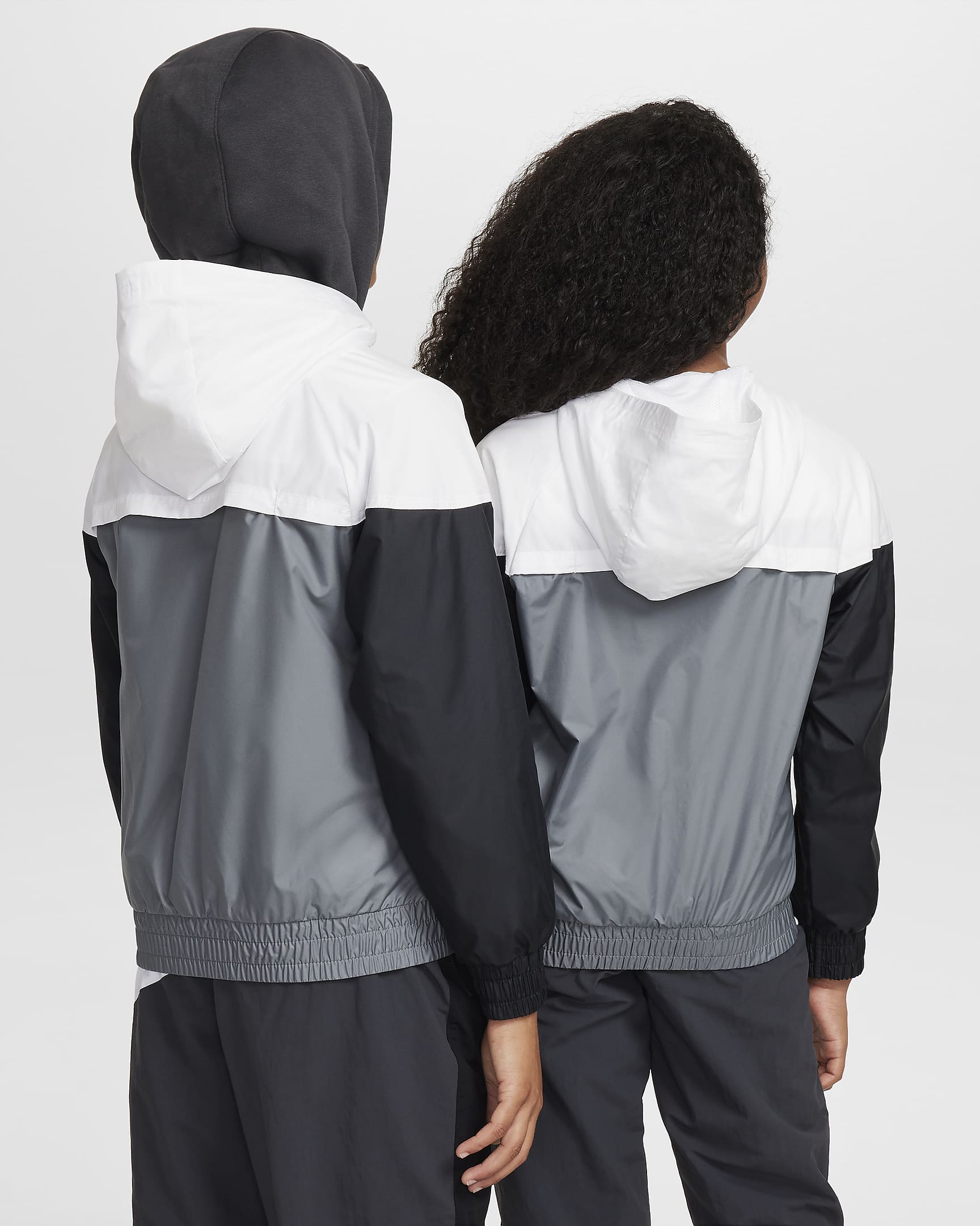 Nike Sportswear Windrunner Older Kids' Hooded Repel Jacket - White/Smoke Grey/Black/Black