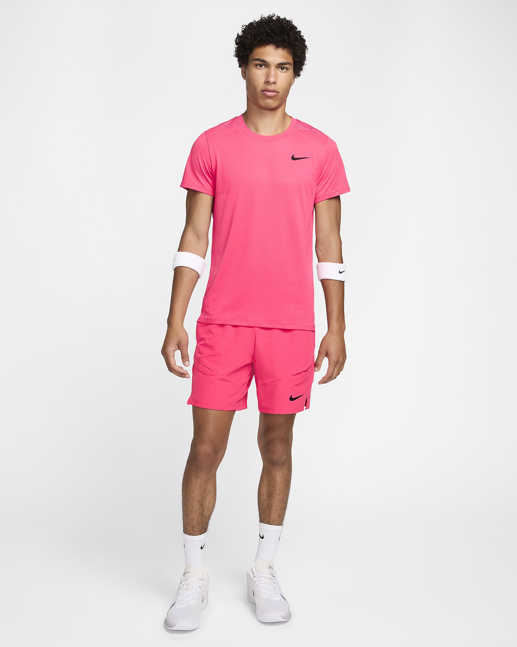 Shorts de tenis Dri-FIT de 18 cm para hombre NikeCourt Advantage - Rosa margarita/Negro