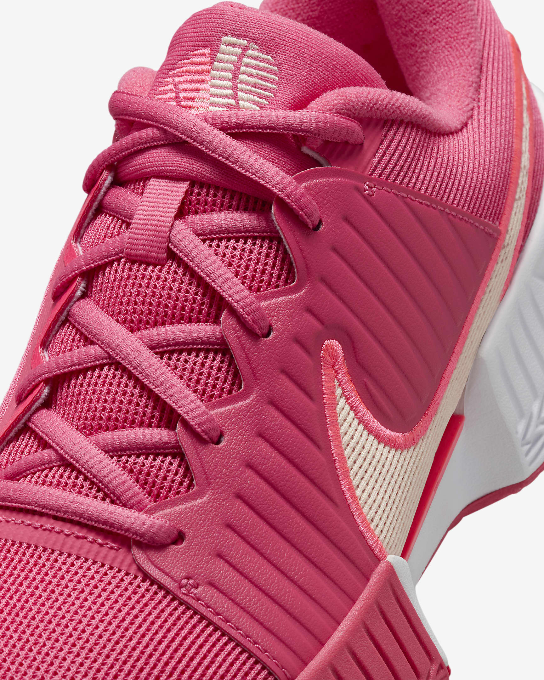 Chaussure de tennis pour surface dure Nike GP Challenge Pro pour femme - Aster Pink/Hot Punch/Crimson Tint