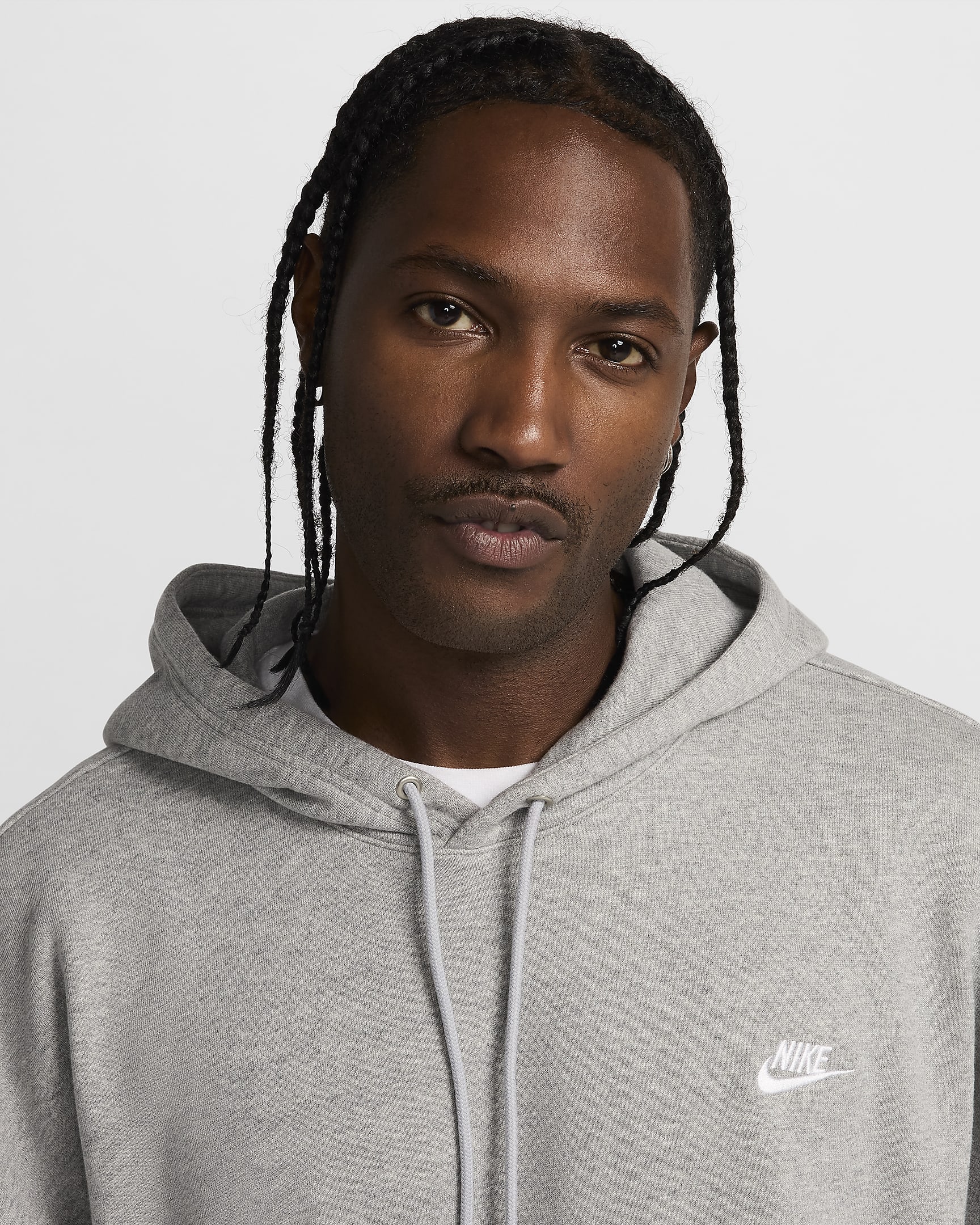 Sweat à capuche oversize en molleton Nike Club Fleece pour homme - Dark Grey Heather/Light Smoke Grey/Blanc