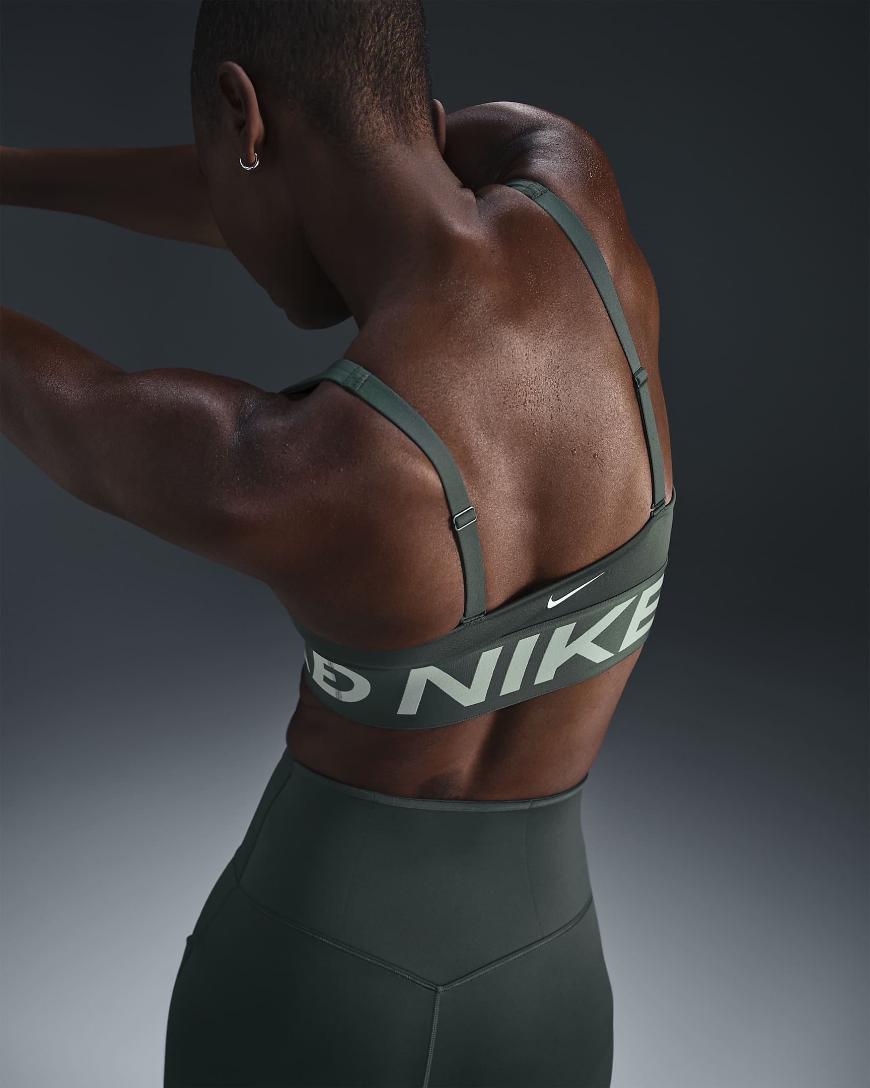 Nike Pro Indy Plunge Women's Medium-Support Padded Sports Bra - Vintage Green/Jade Horizon/White