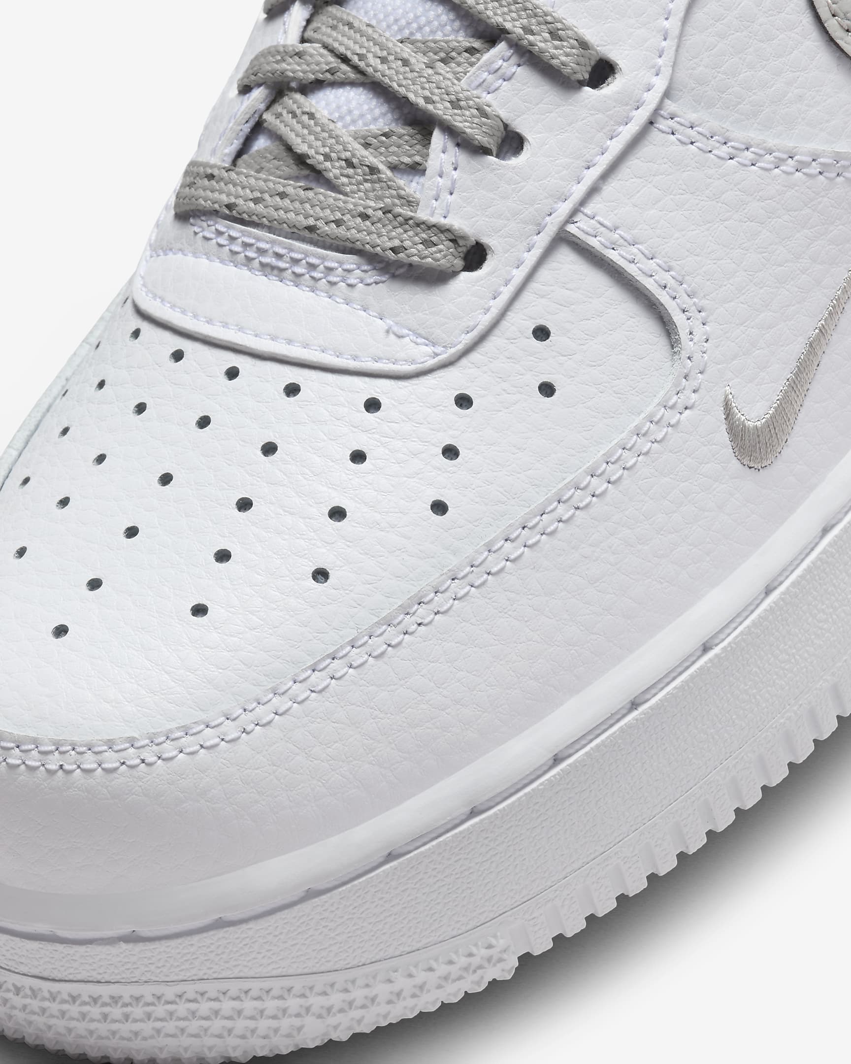 Nike Air Force 1 '07 Men's Shoes. Nike NO