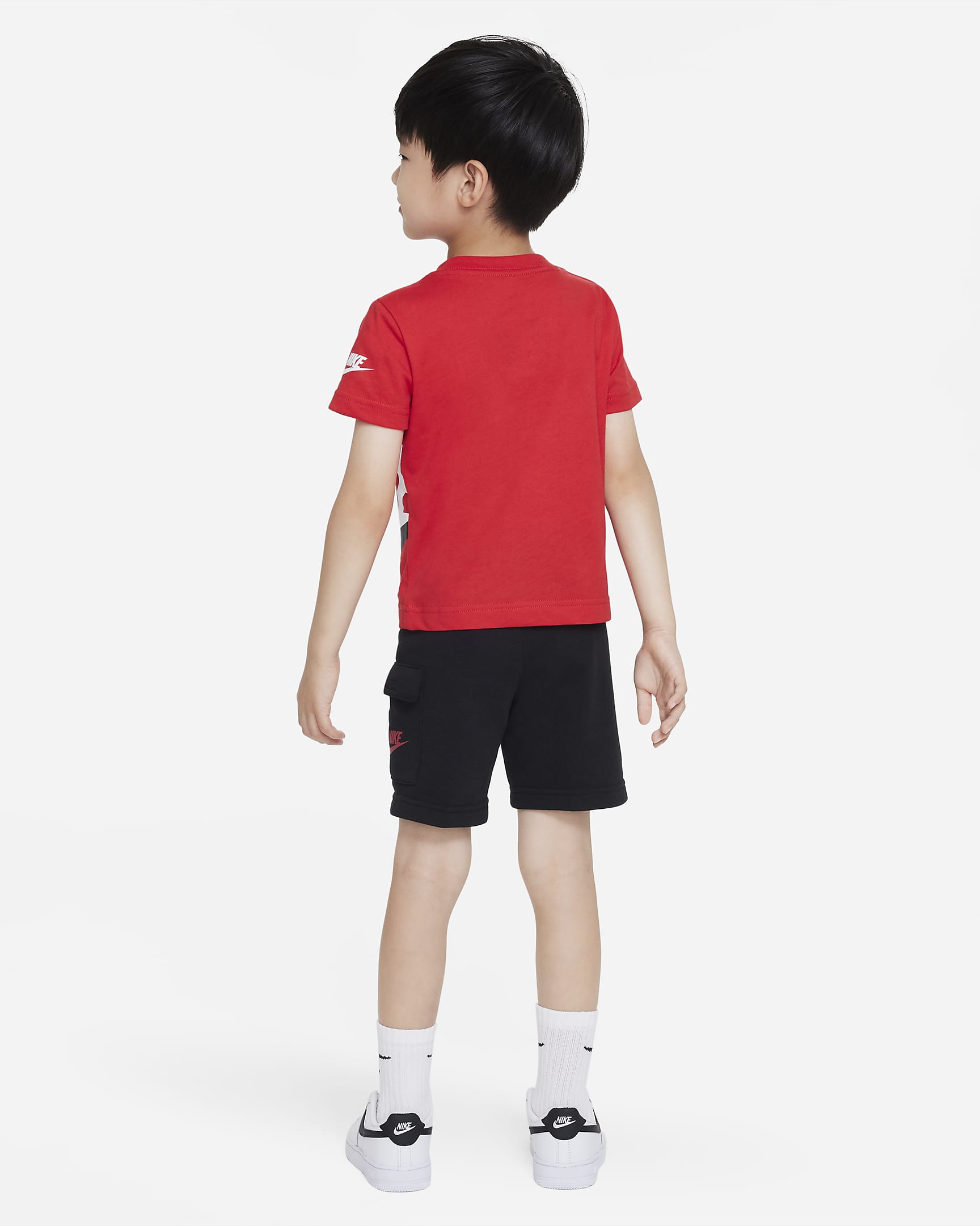 Nike Toddler Cargo Shorts Set.