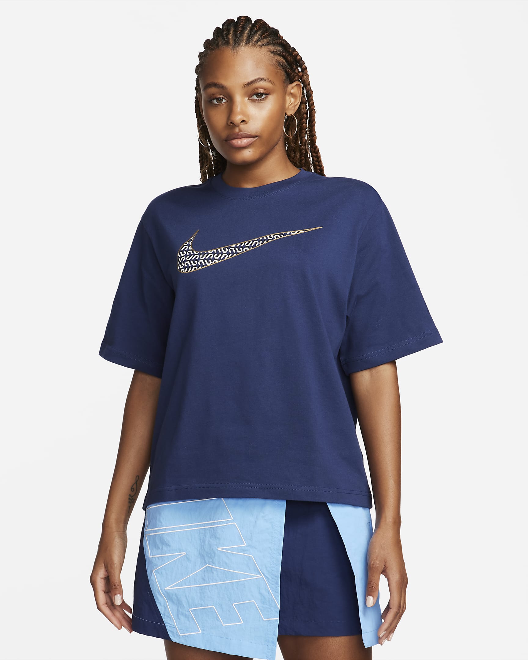 Nike Sportswear Women's Boxy T-Shirt. Nike VN