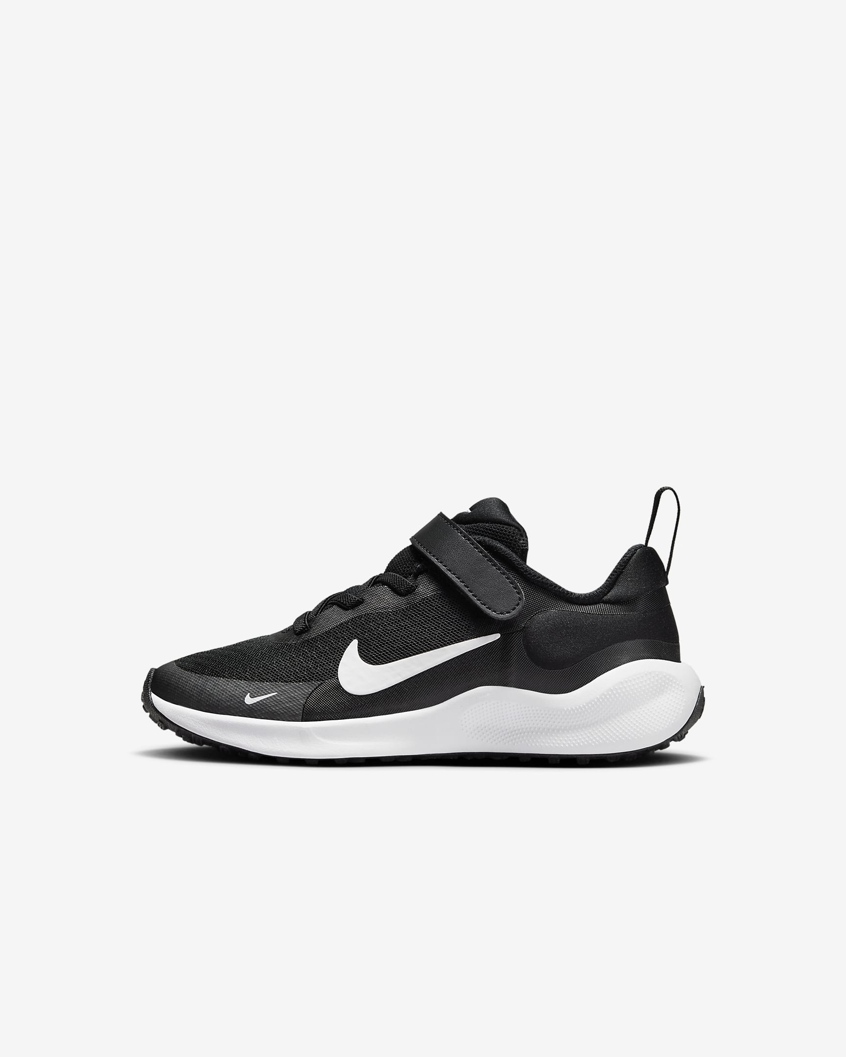 Nike Revolution 7 Younger Kids' Shoes - Black/White/White