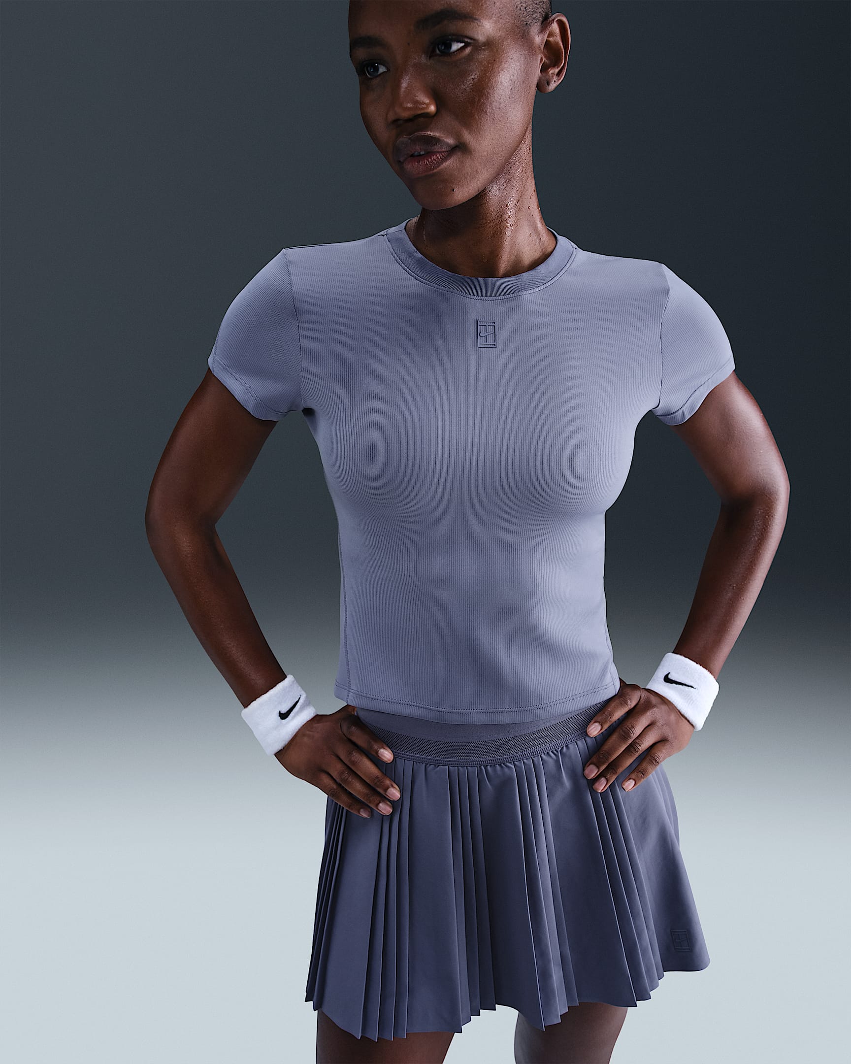 NikeCourt Advantage Dri-FIT Kurzarm-Tennisoberteil für Damen - World Indigo/World Indigo