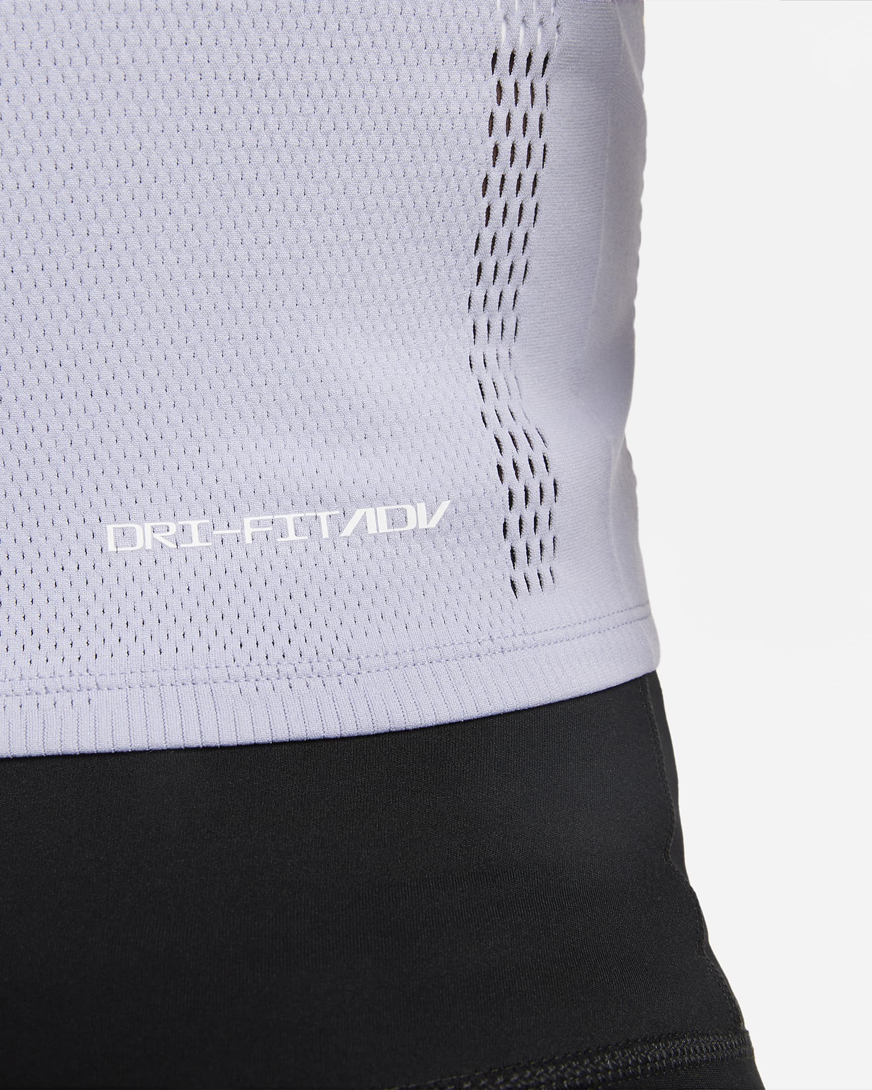 Nike Yoga Dri-FIT ADV Luxe Women's Short-Sleeve Crop Top. Nike HR