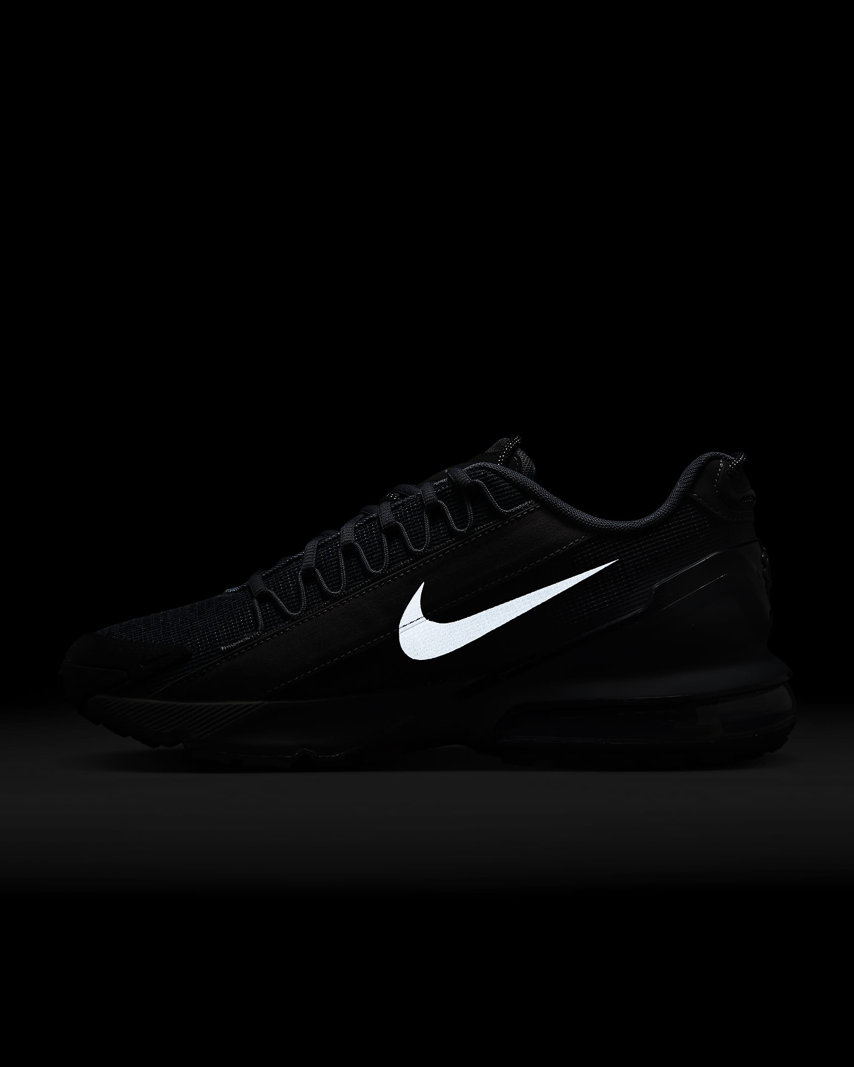 Nike Air Max Pulse Roam Men's Shoes. Nike IE