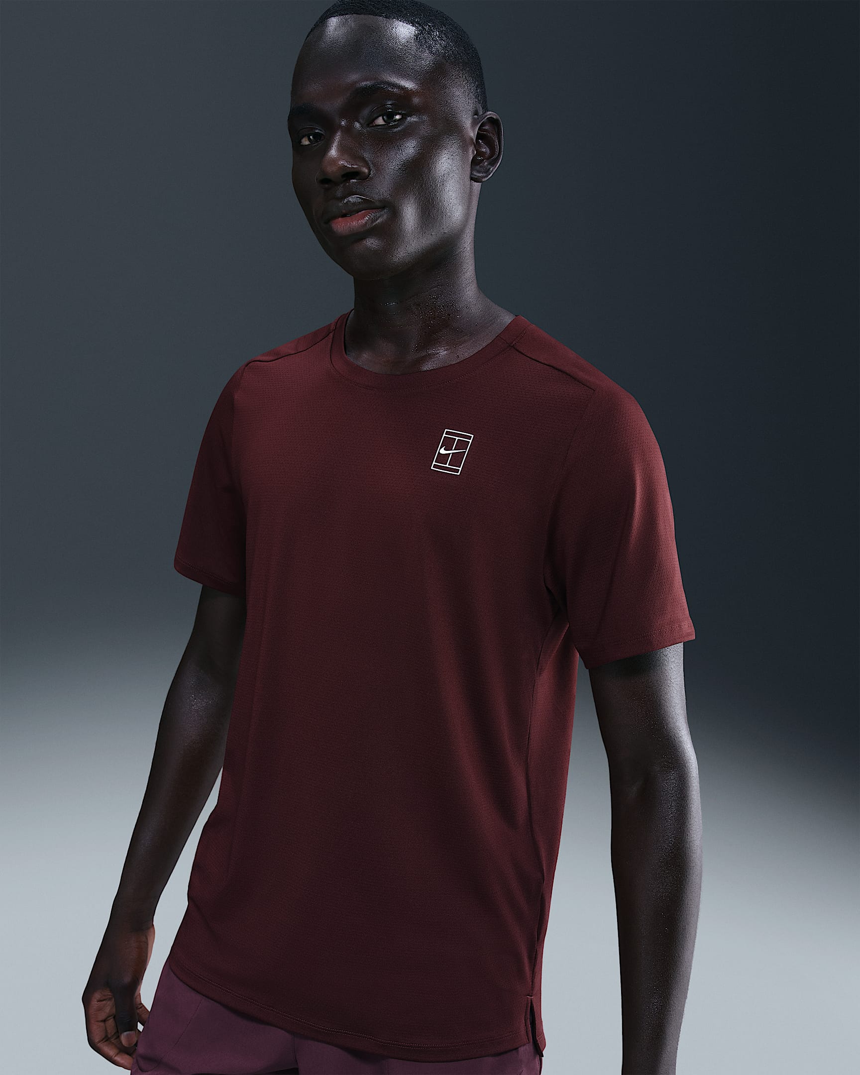 NikeCourt Advantage Dri-FIT tennistop voor heren - Burgundy Crush/Wit