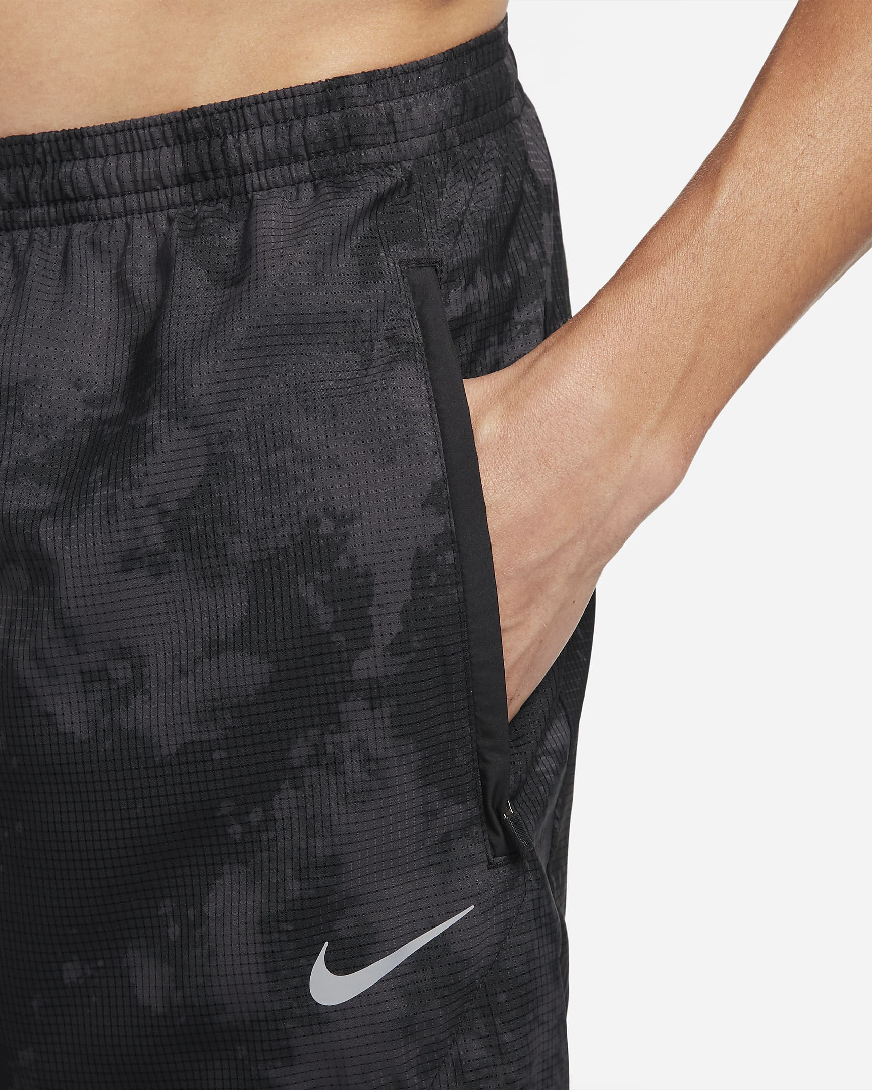 Nike Dri-FIT Run Division Men's Running Trousers. Nike CH