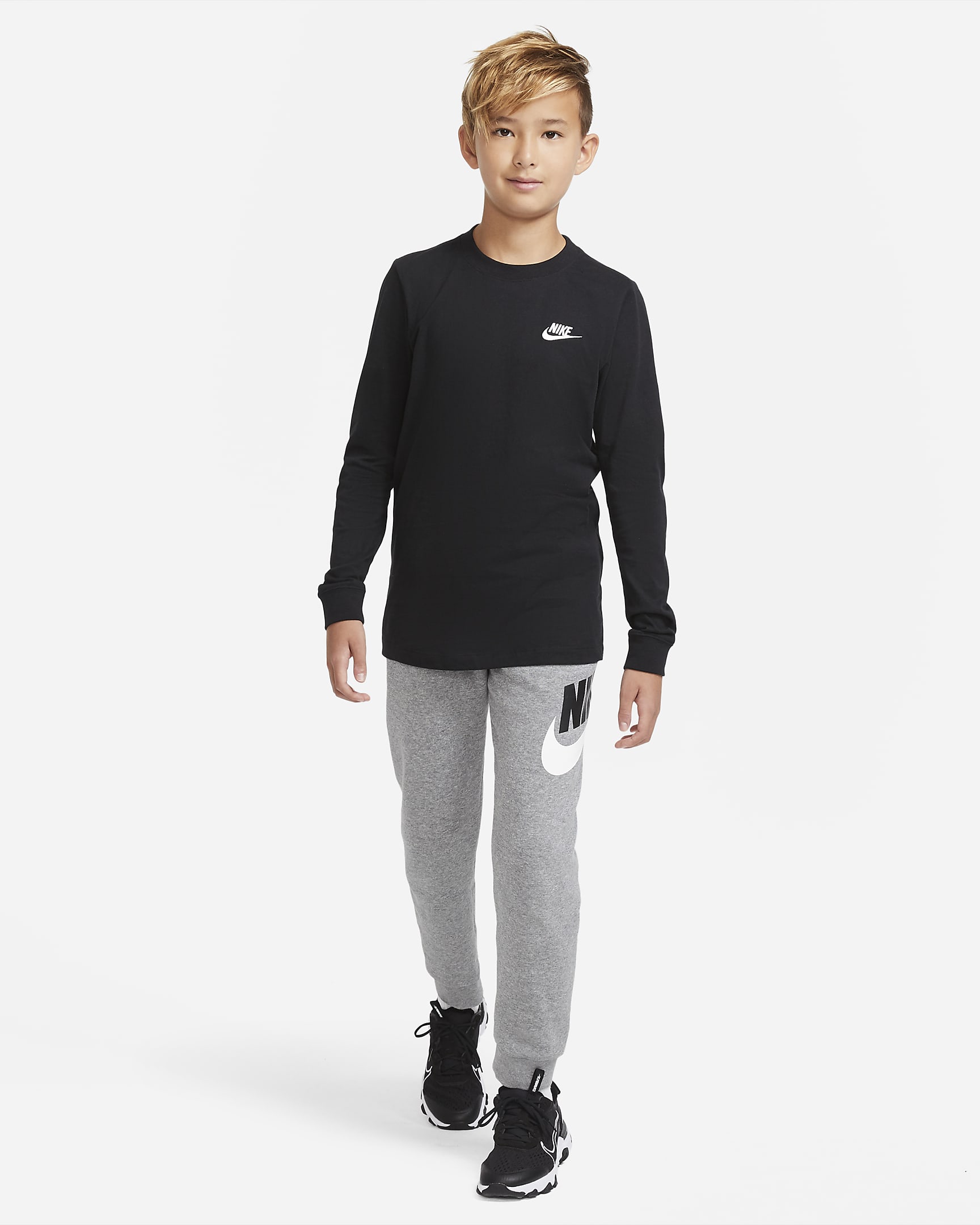 Nike Sportswear langermet T-skjorte til store barn (gutt) - Svart/Hvit