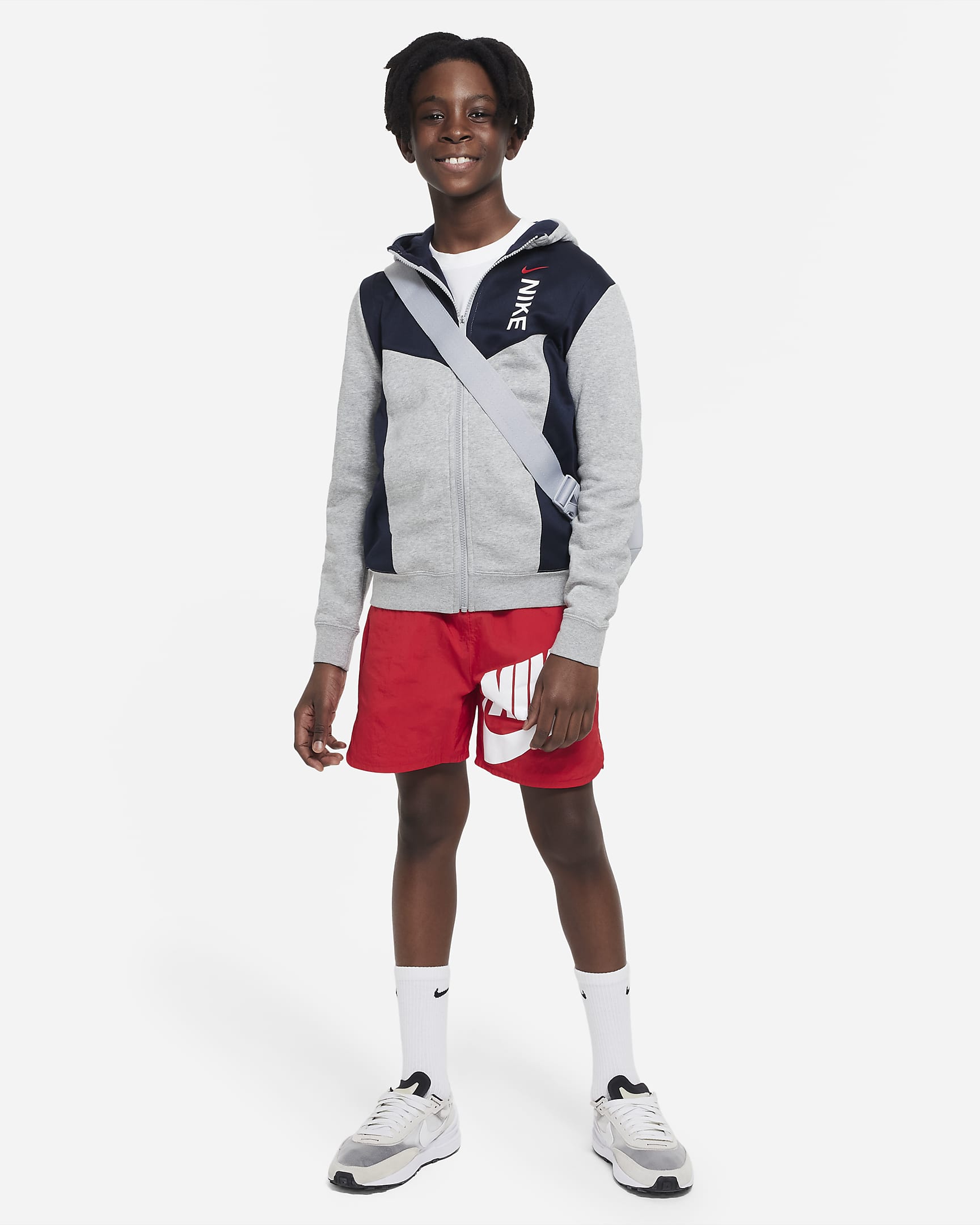 Nike Sportswear Hybrid Older Kids' (Boys') Fleece Hoodie. Nike SE