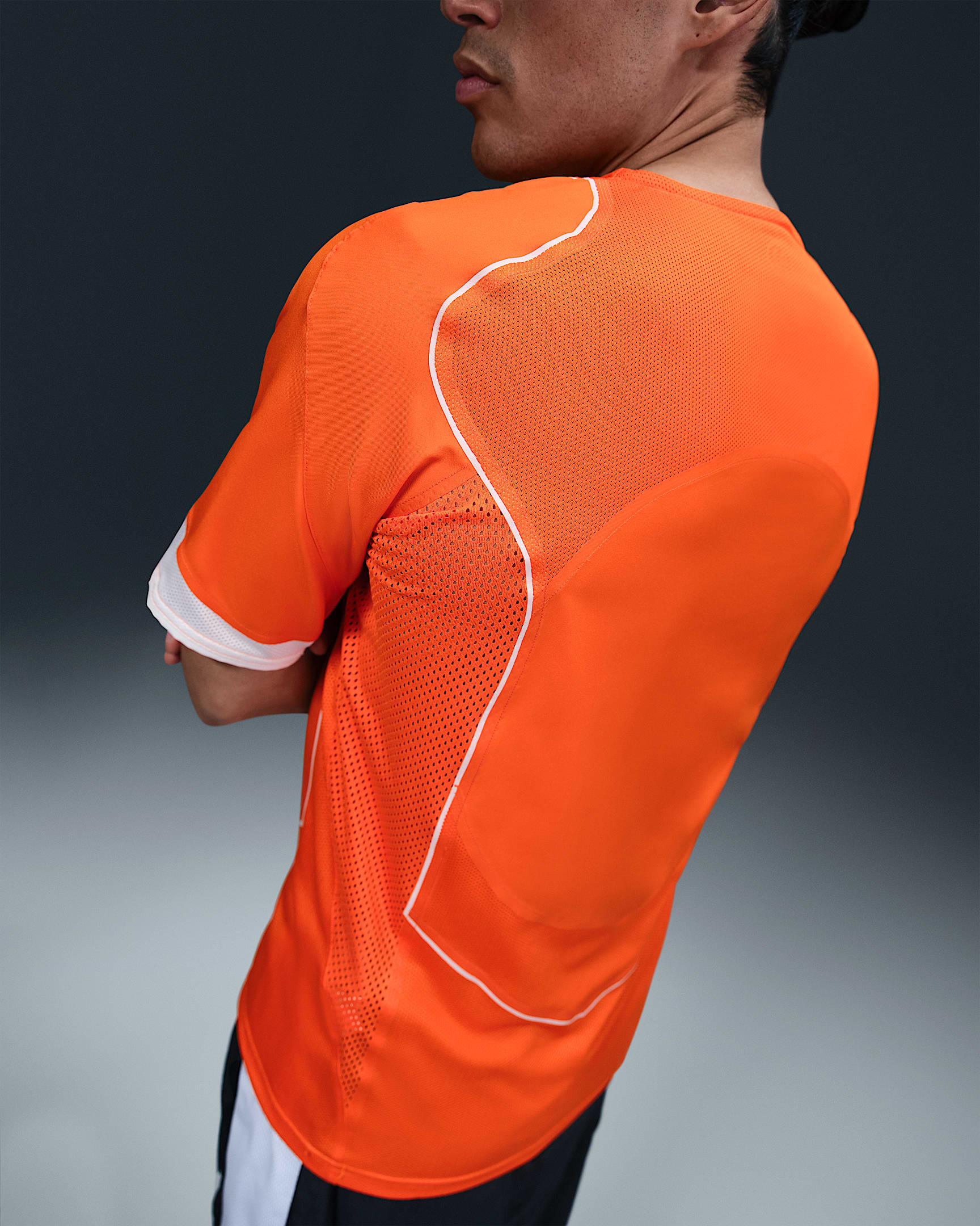 Netherlands 2004 Reissue Men's Nike Football Replica Shirt