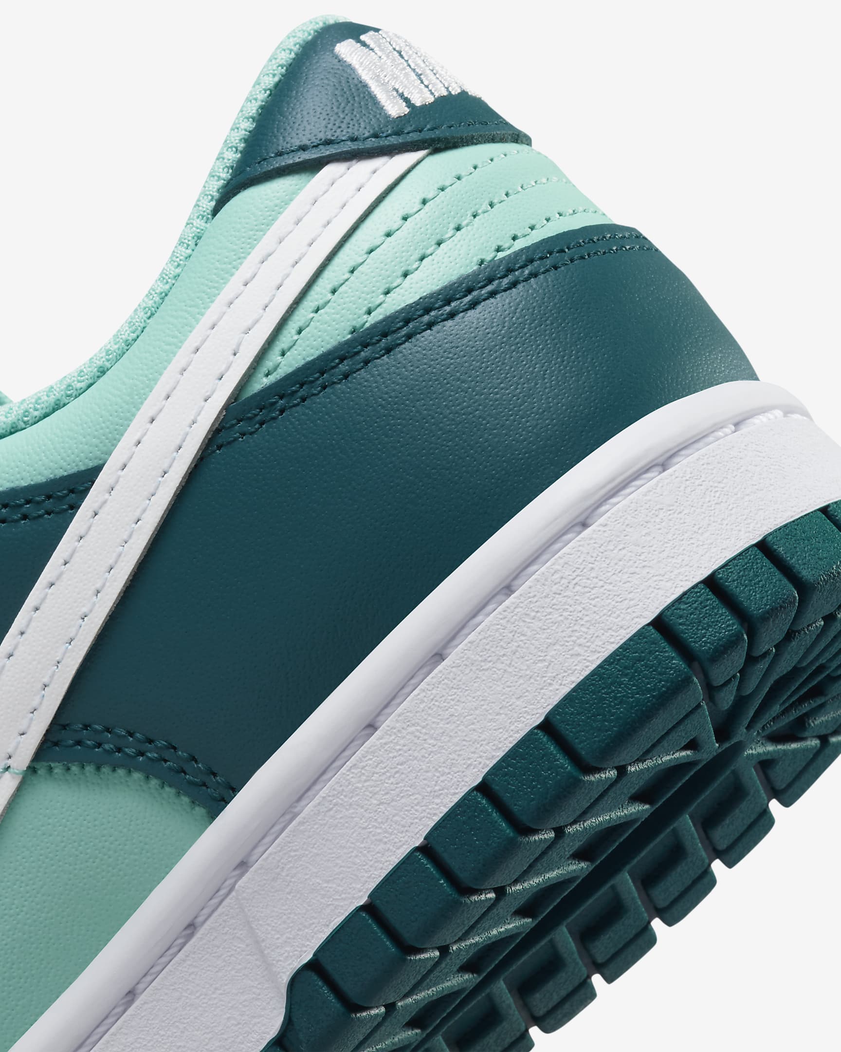 Nike Dunk Low Women's Shoes - Geode Teal/Emerald Rise/White