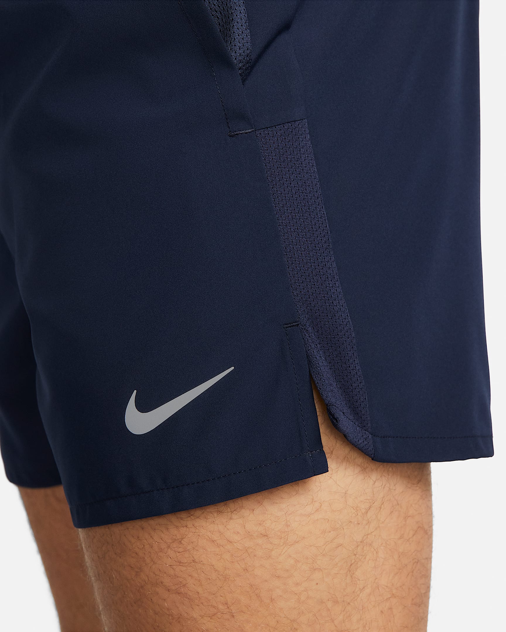 Nike Challenger Men's DriFIT 5" BriefLined Running Shorts.