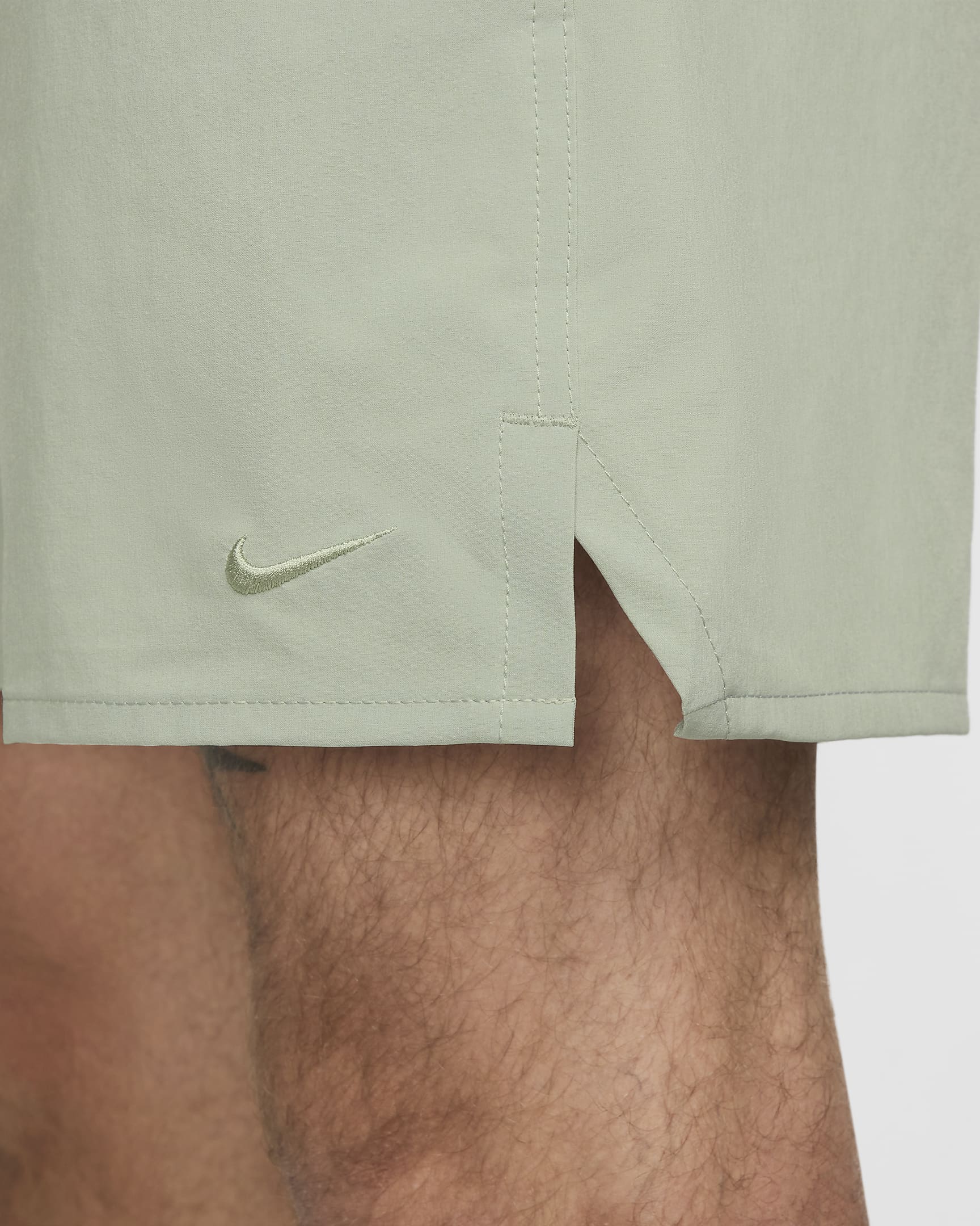 Shorts versátiles sin forro Dri-FIT de 18 cm para hombre Nike Unlimited - Horizonte jade/Negro/Horizonte jade