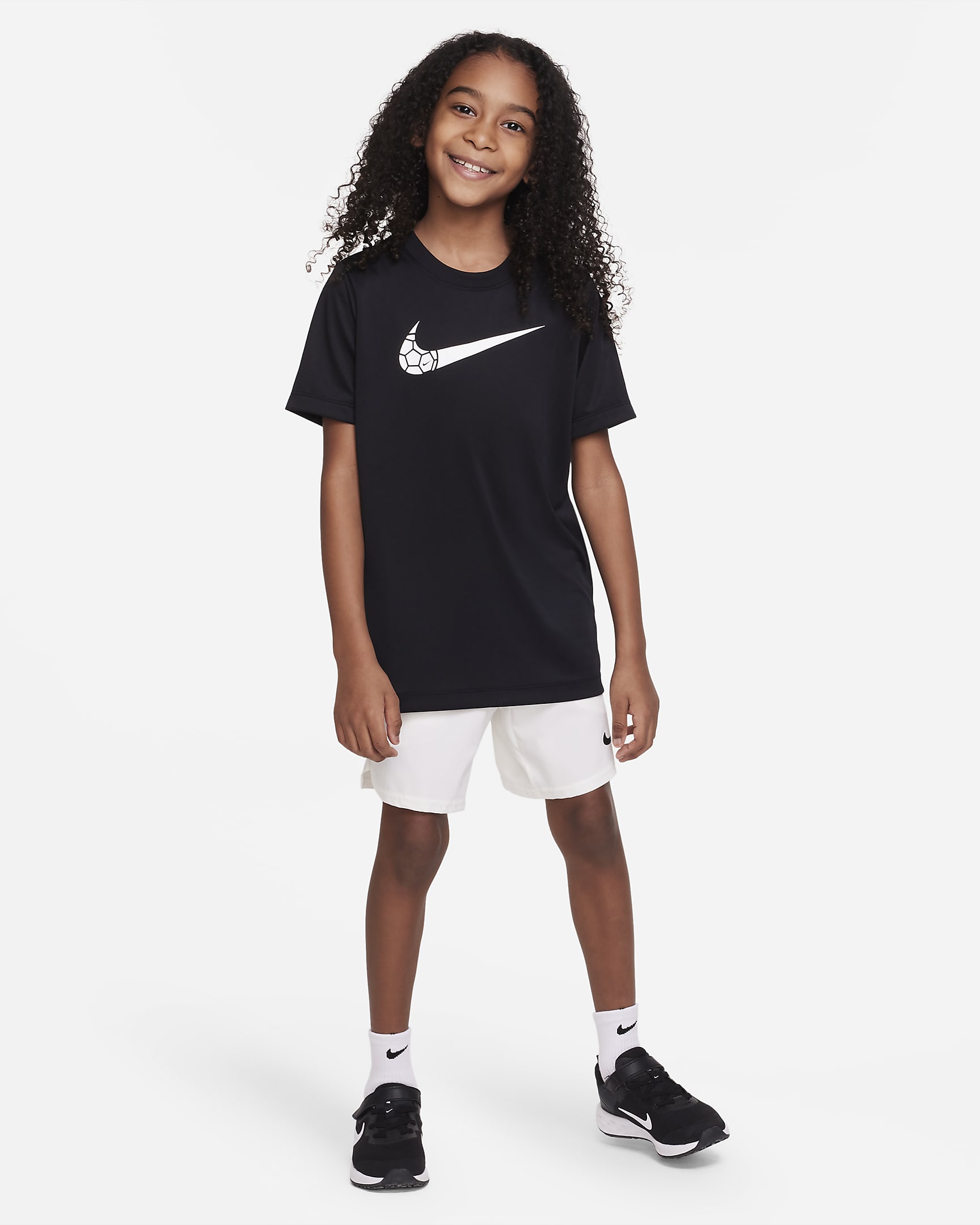 Nike Dri-FIT Older Kids' T-Shirt - Black