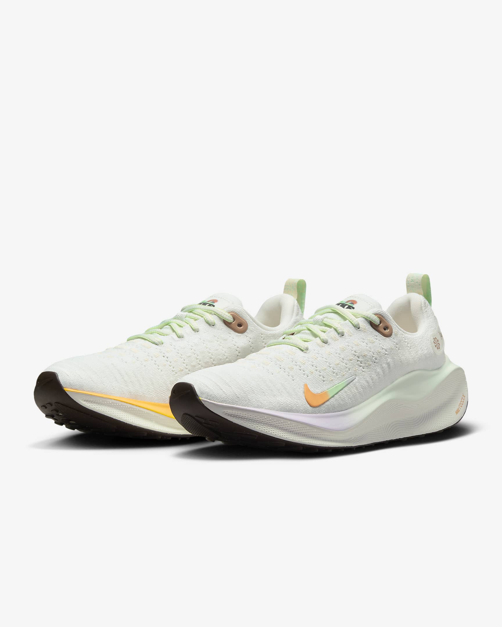 Tenis de correr en carretera para mujer Nike InfinityRN 4 - Blanco/Vela/Verde vapor/Multicolor