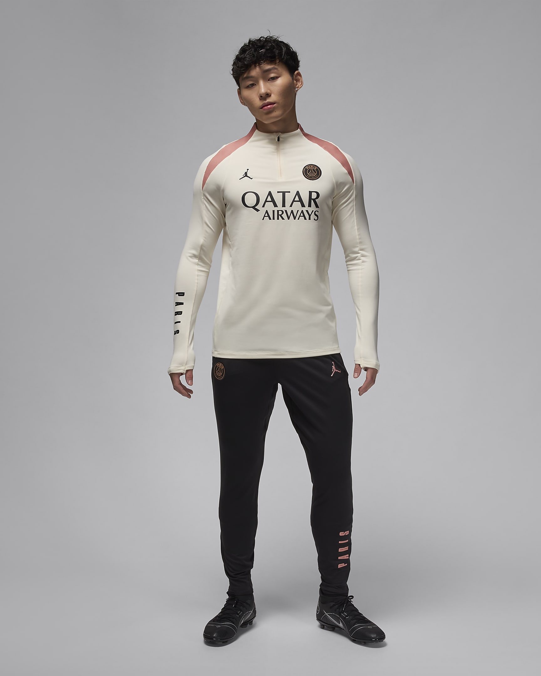 Męska treningowa koszulka piłkarska Jordan Dri-FIT Paris Saint-Germain Strike (wersja trzecia) - Pale Ivory/Rust Pink/Czerń