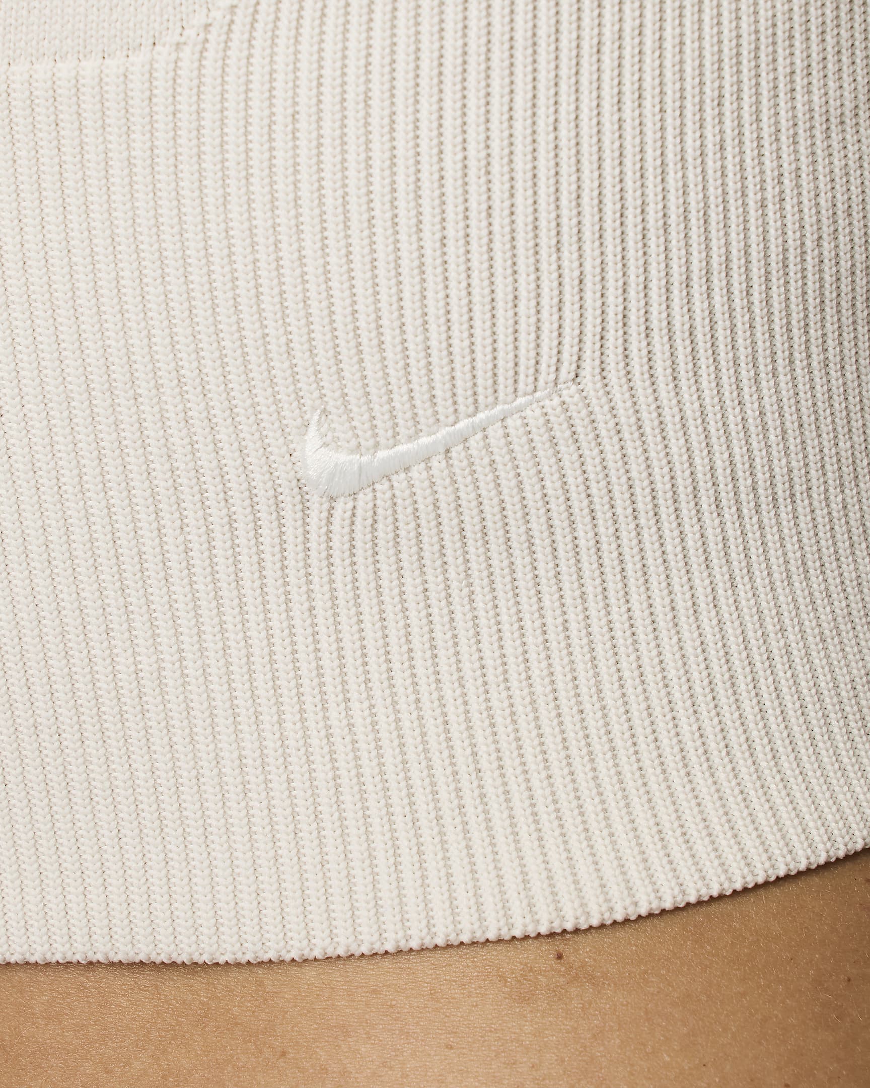 Nike Sportswear Chill Knit Women's Slim Long-Sleeve Cropped Jumper 1/2-Zip Top - Light Orewood Brown/Sail