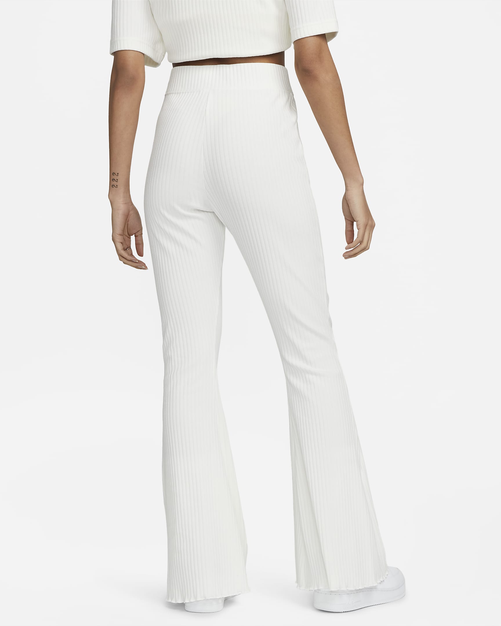 Nike Sportswear Women's HighWaisted Ribbed Jersey Trousers. Nike HR