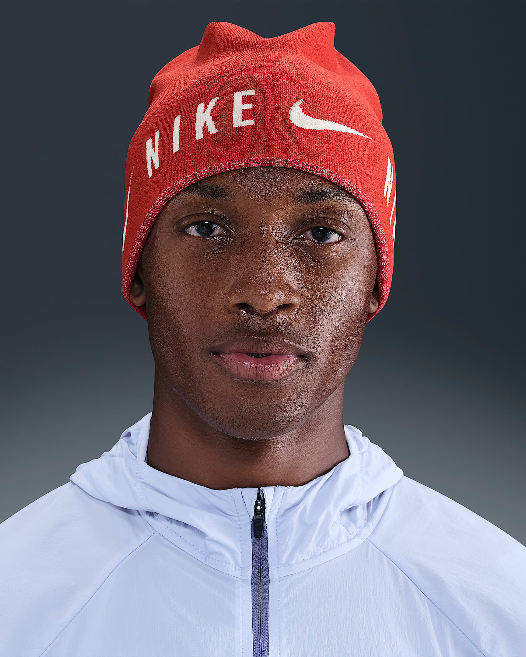 Nike Trail Dri-FIT Running Beanie - Picante Red/Pearl White