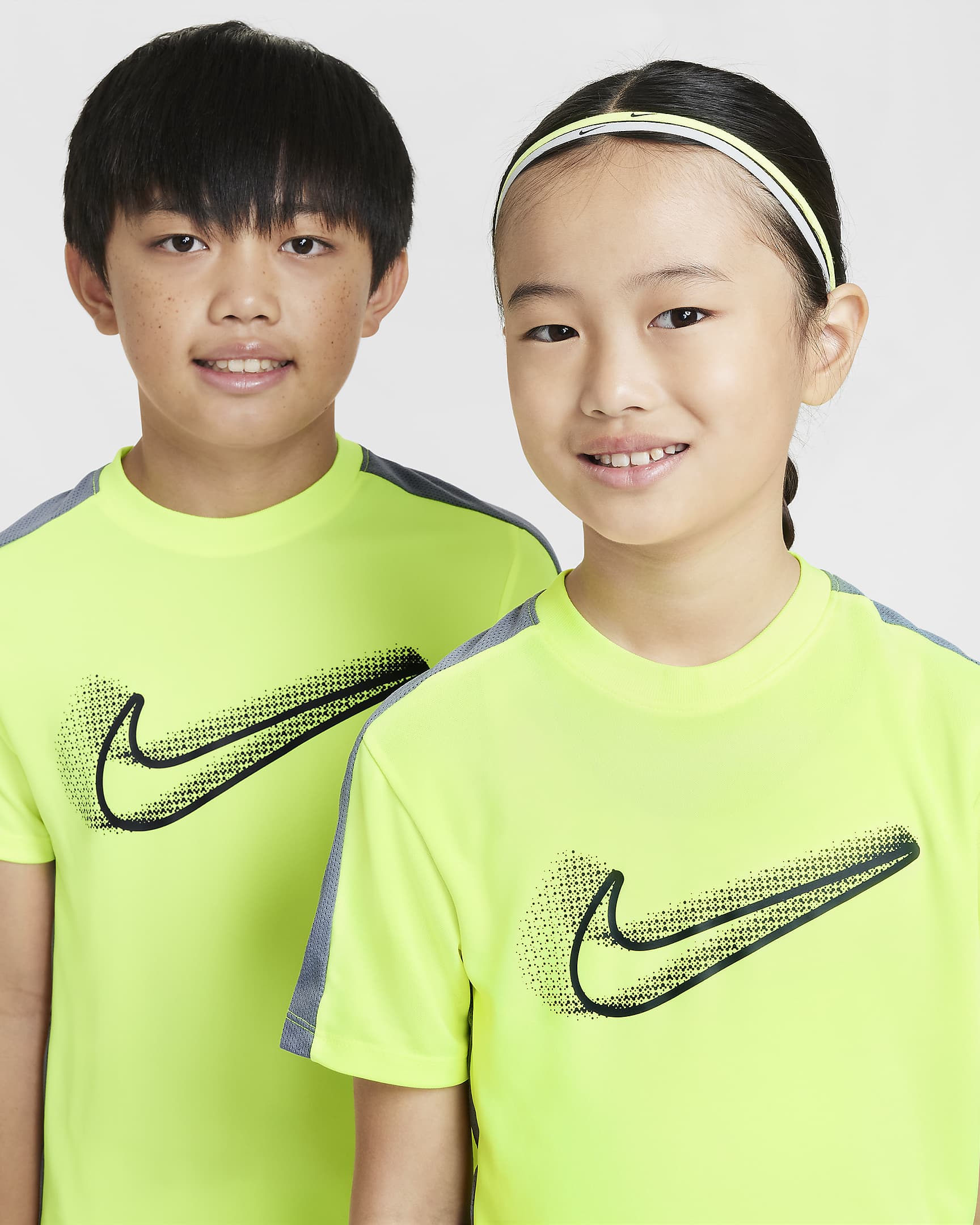 Nike Academy23 Older Kids' Dri-FIT Football Top - Volt/Cool Grey/Black