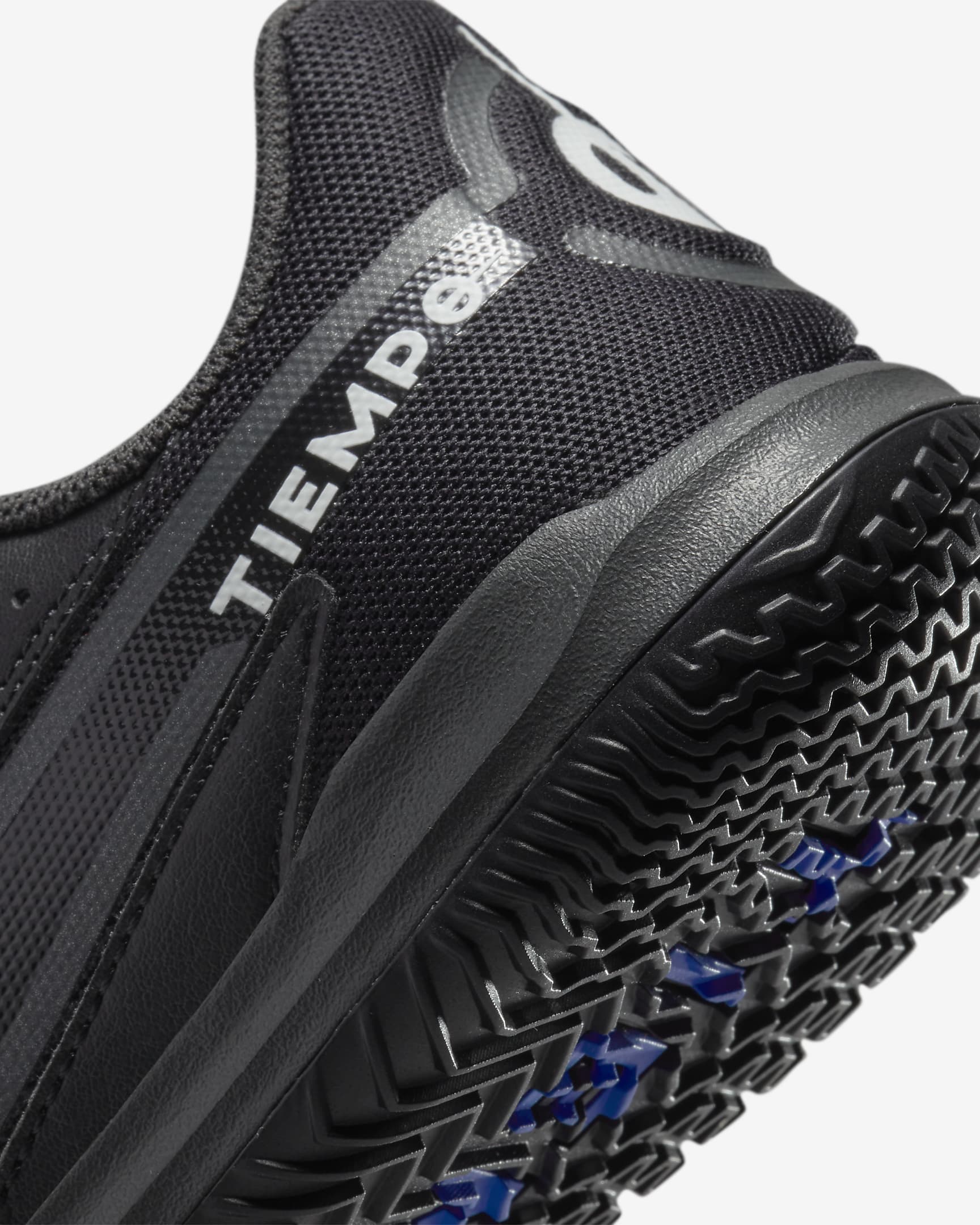 Nike Jr. Tiempo Legend 9 Academy IC Little/Big Kids' Indoor/Court