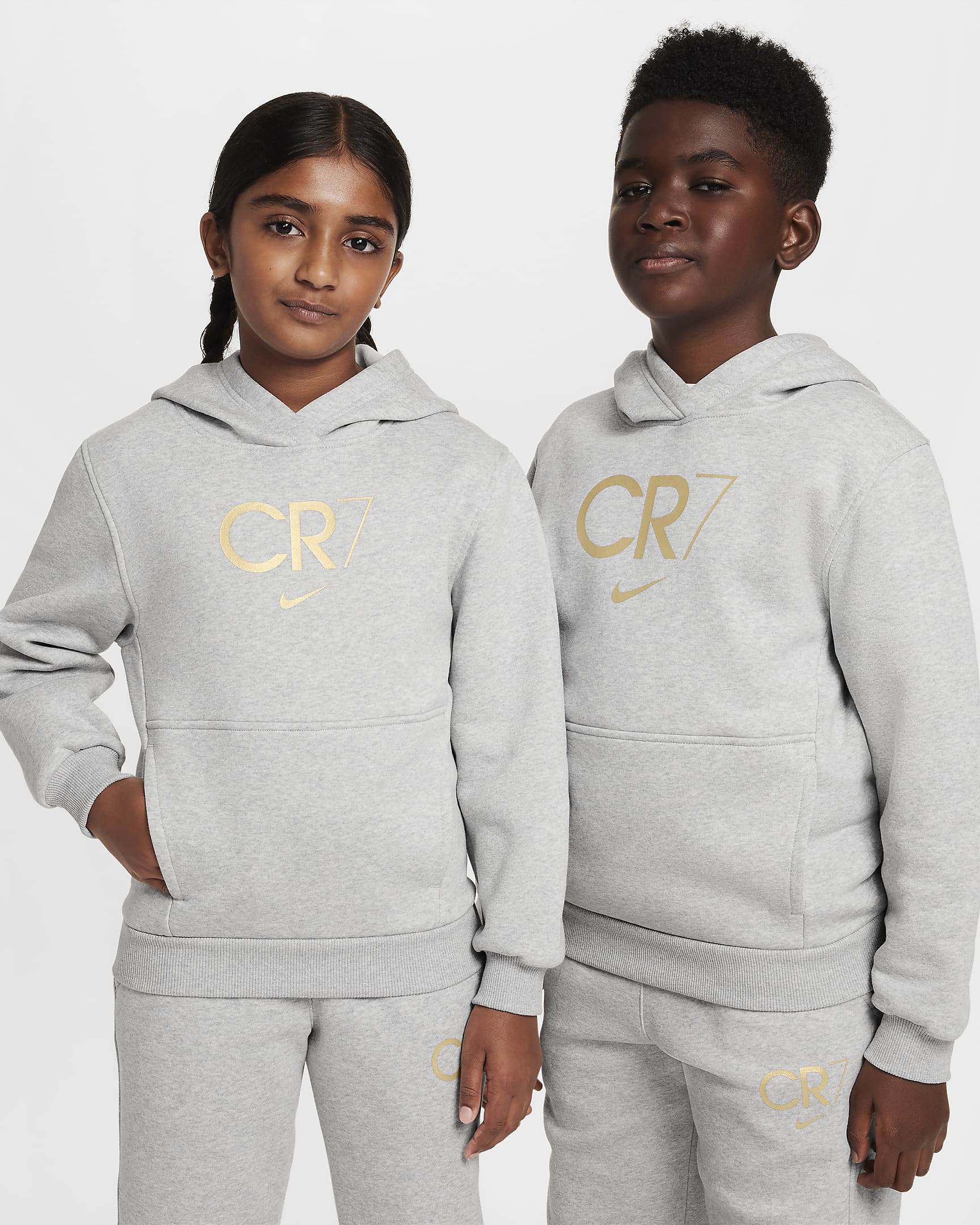 CR7 Club Fleece voetbalhoodie voor kids - Light Smoke Grey/Heather/Metallic Gold