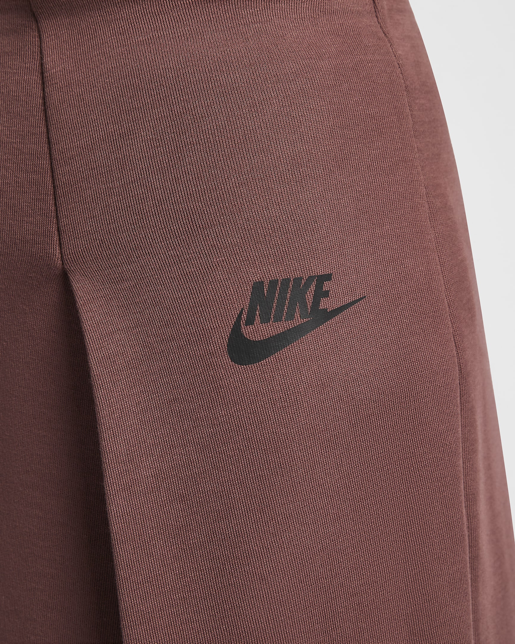 Nike Sportswear Tech Fleece Women's High-Waisted Pleated Trousers - Red Sepia/Black