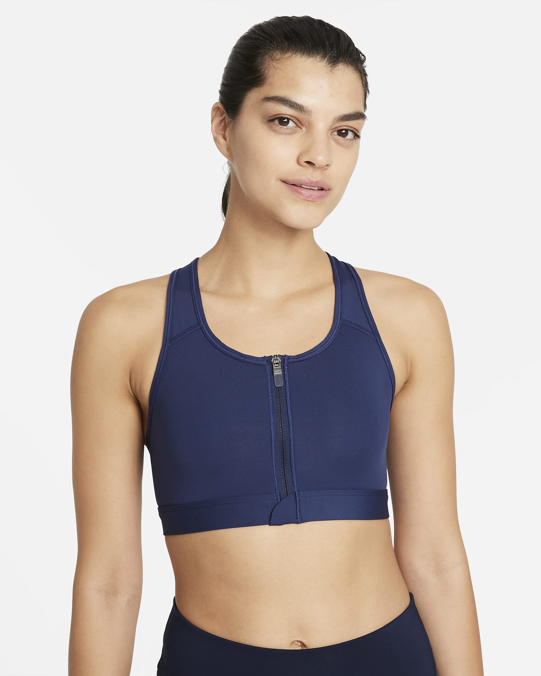 Bra deportivo con cierre al frente y almohadilla de media sujeción para mujer Nike Swoosh - Azul marino medianoche/Blanco