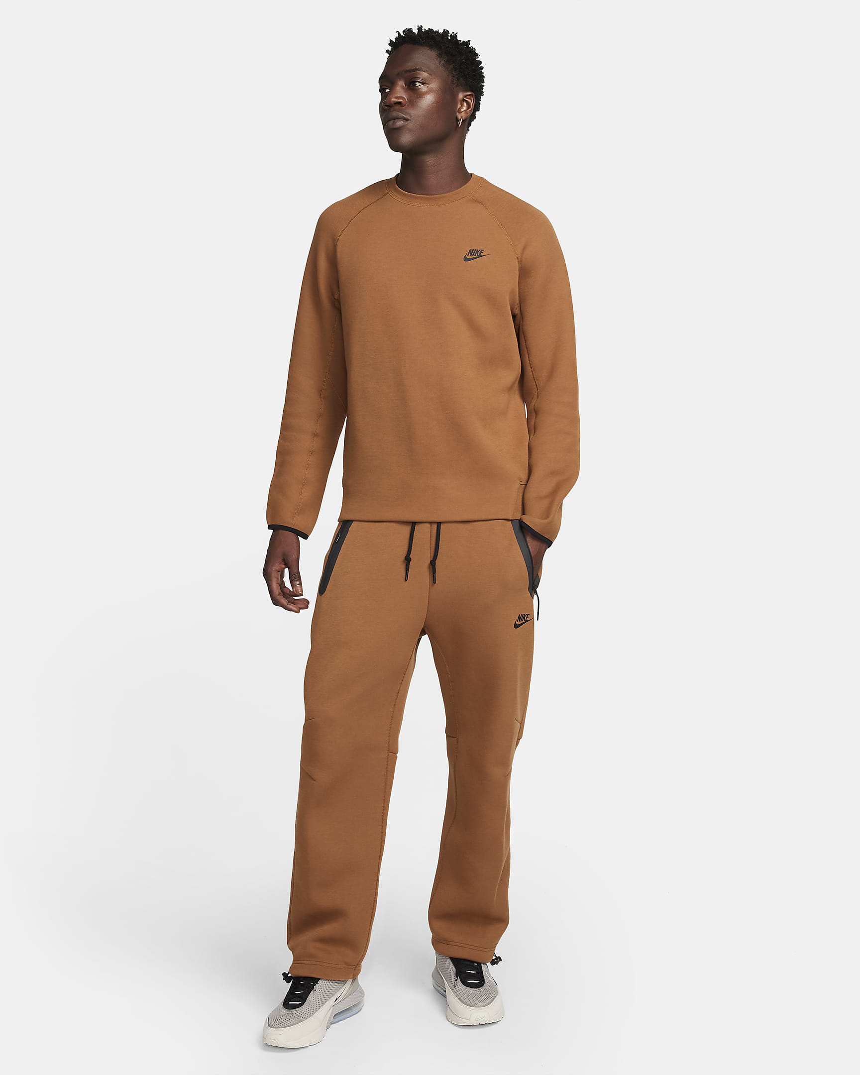 Nike Sportswear Tech Fleece Men's Crew - Light British Tan/Black