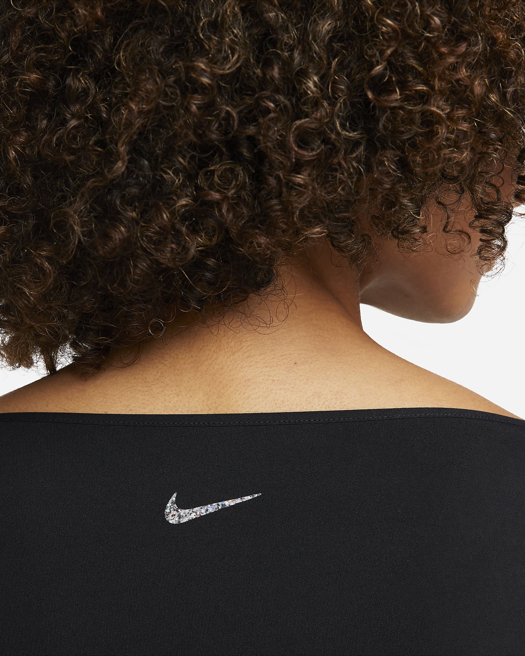Nike Yoga DriFIT Luxe Women's LongSleeve Top.
