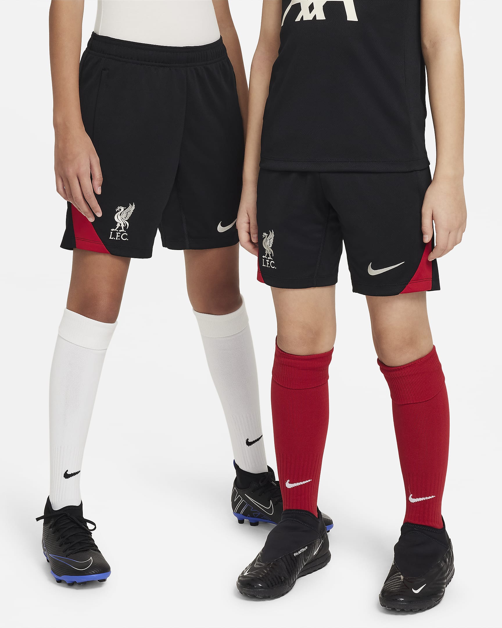 Liverpool F.C. Strike Older Kids' Nike Dri-FIT Football Knit Shorts - Black/Gym Red/Light Orewood Brown