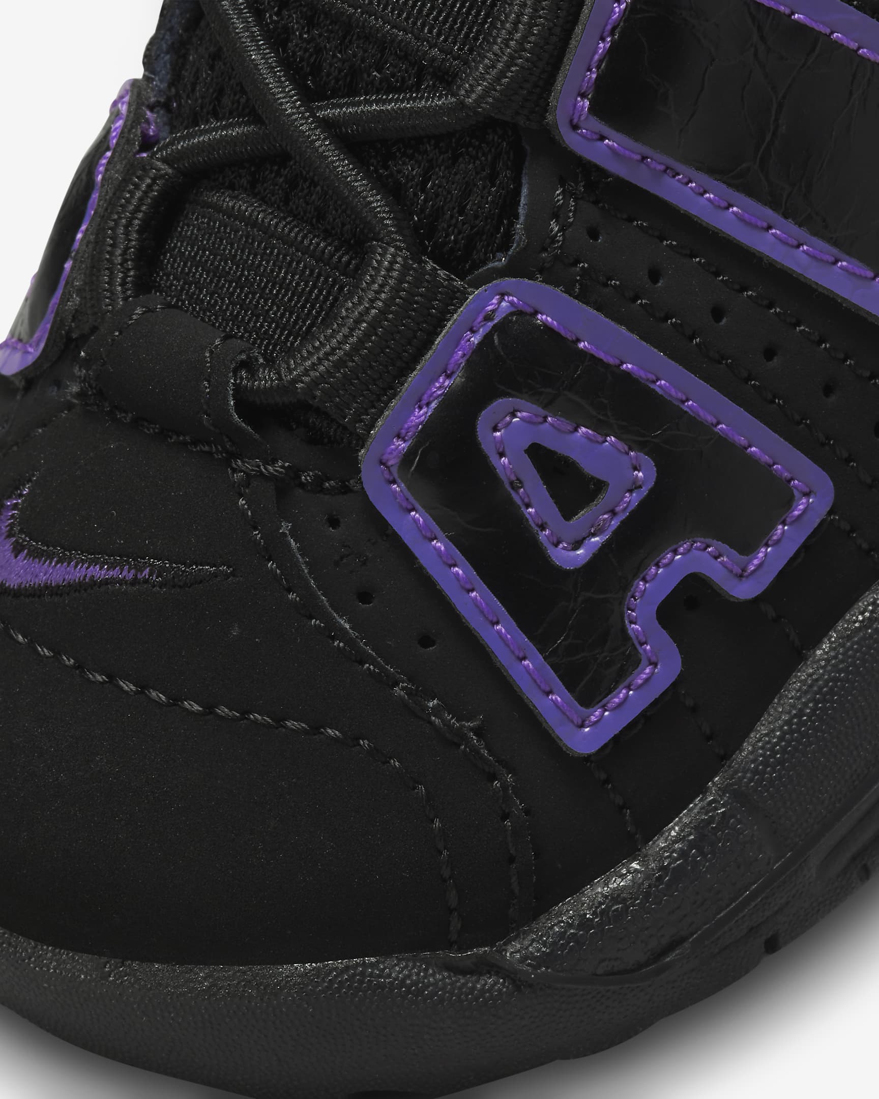 sneaker boots air max
