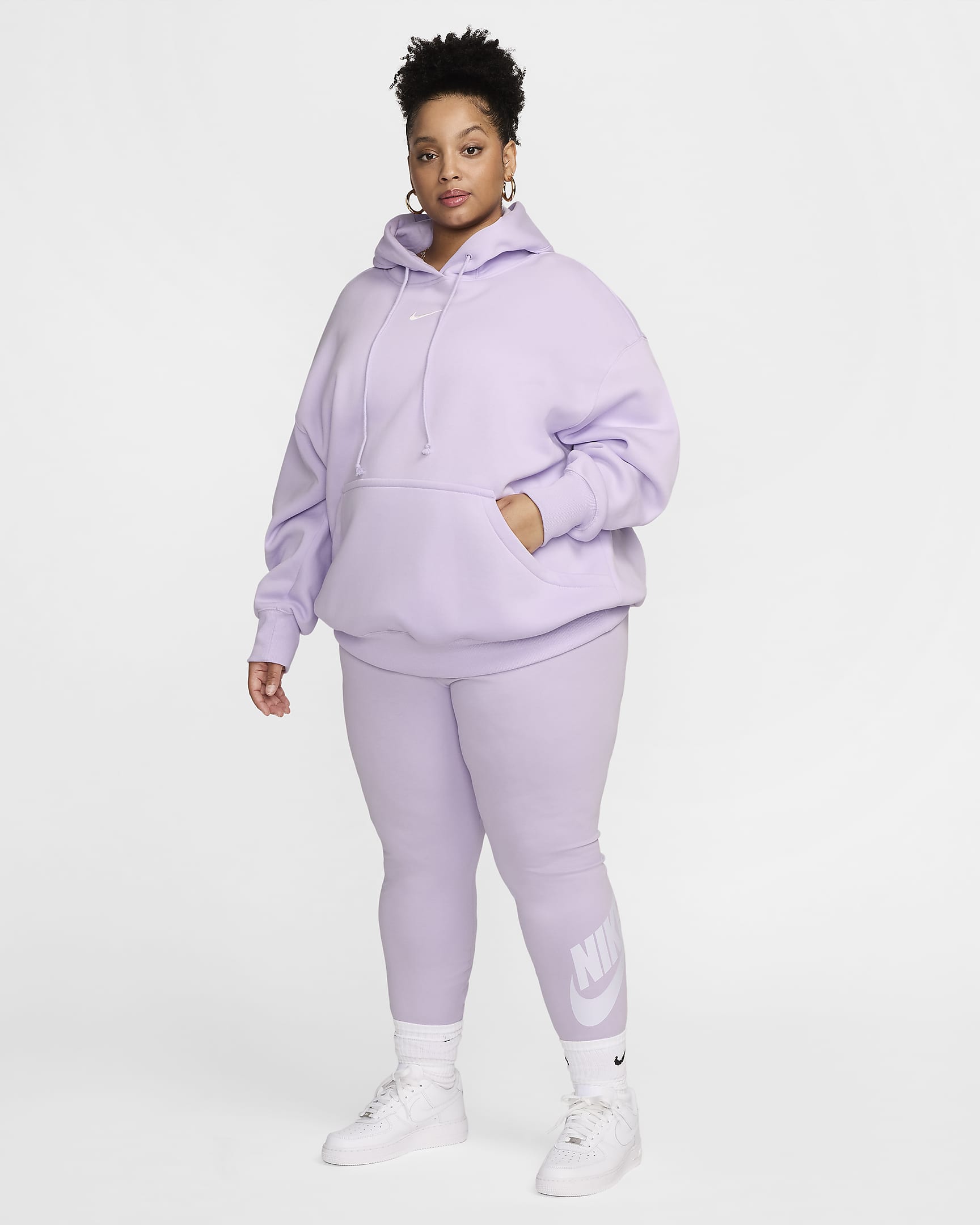 Nike Sportswear Classics Women's High-Waisted Graphic Leggings (Plus Size) - Violet Mist/White