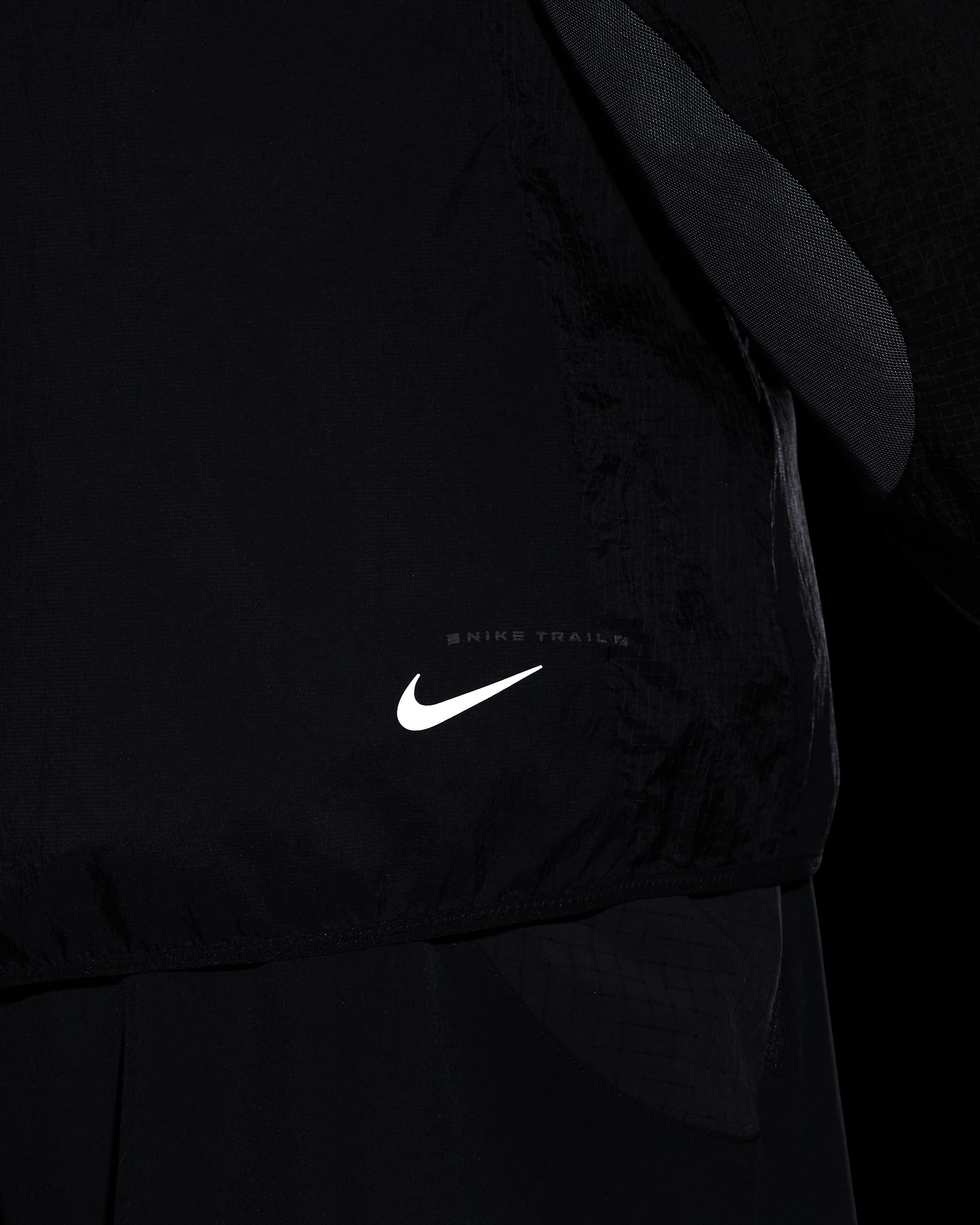 Nike Trail Aireez Men's Running Jacket - Black/Anthracite/Summit White