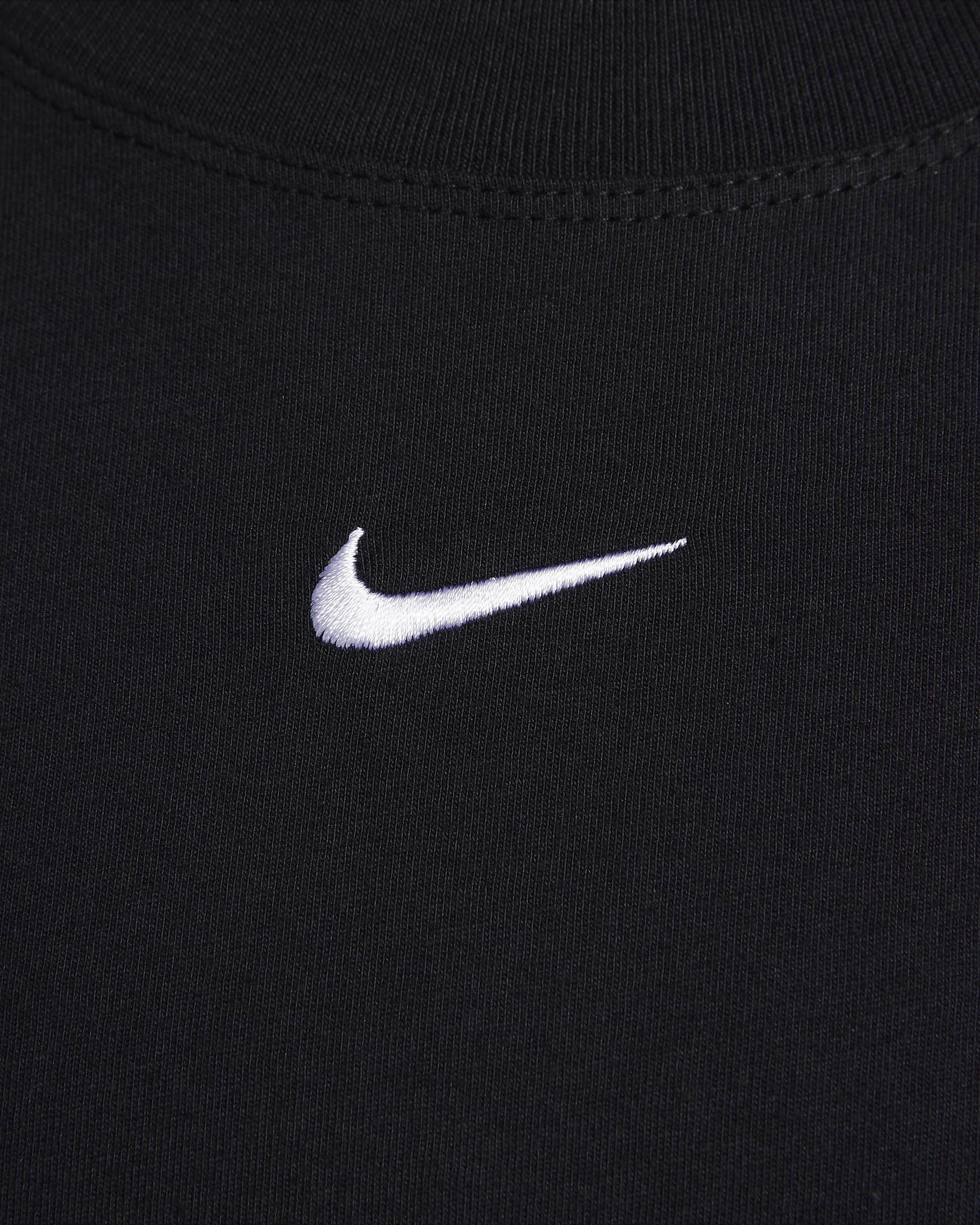 Γυναικείο T-Shirt Nike Sportswear Essential - Μαύρο/Λευκό