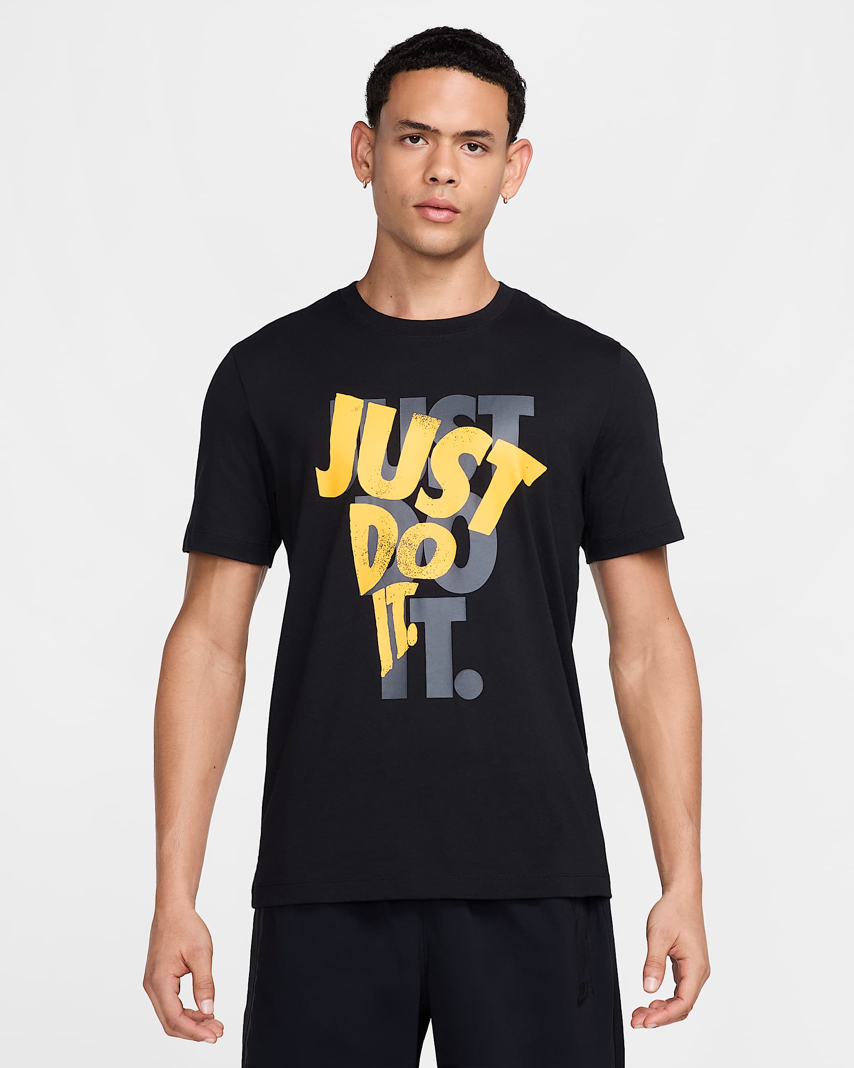 Nike Sportswear Men's T-Shirt - Black