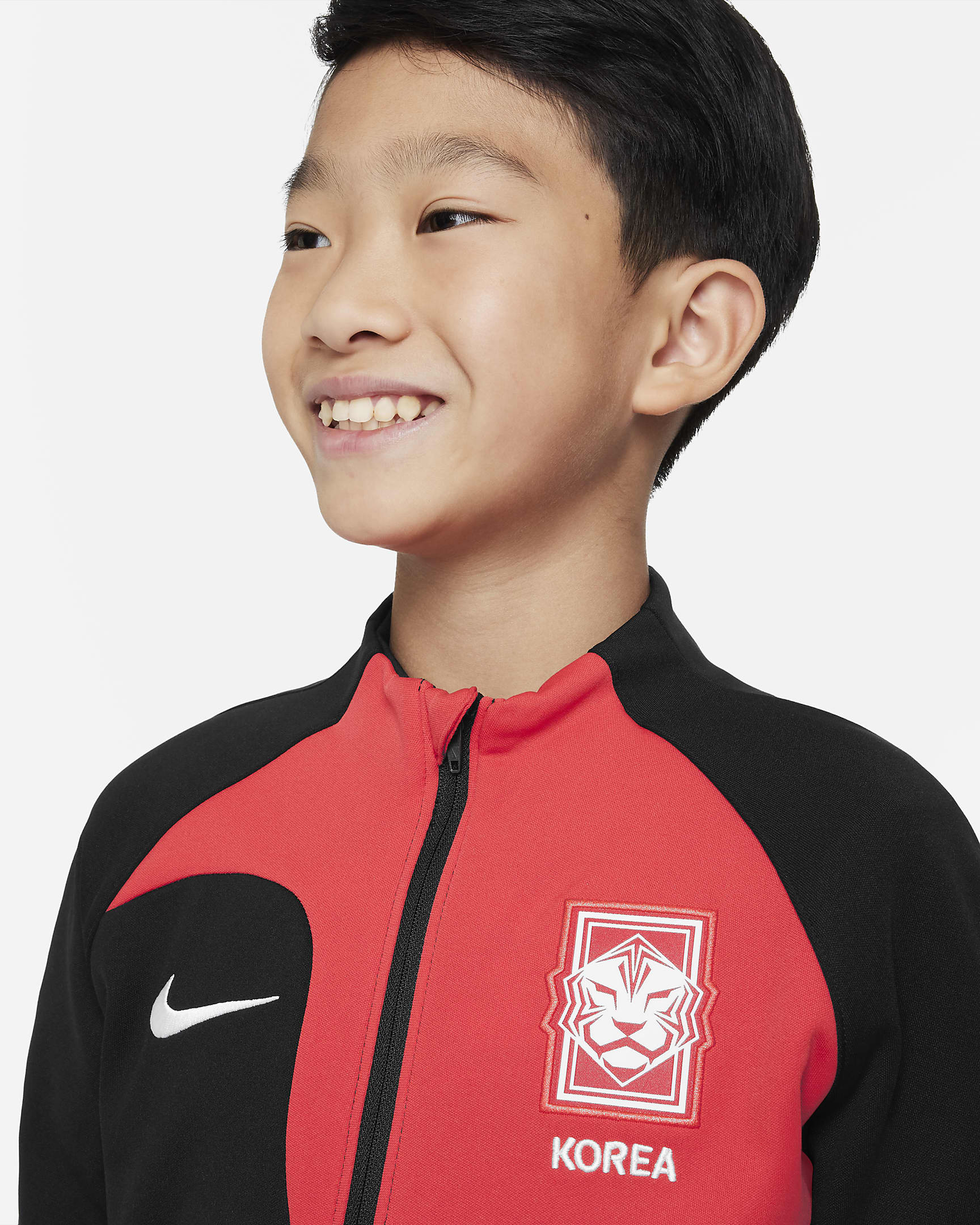 Korea Academy Pro Older Kids' Nike Football Jacket. Nike UK