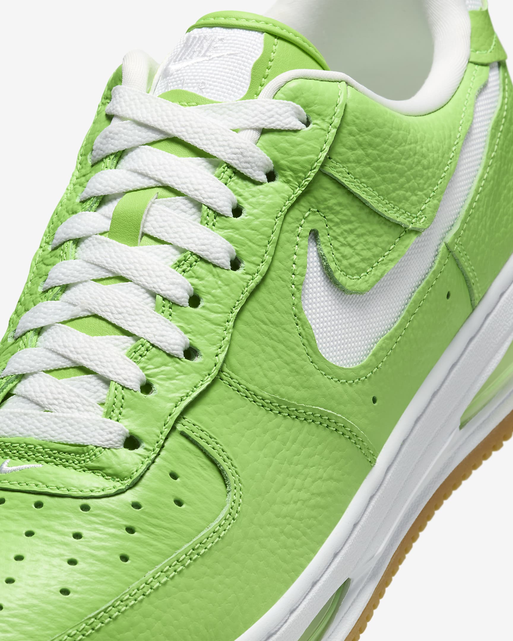 Tenis para hombre Nike Air Force 1 Low EVO - Verde acción/Toque de limón claro/Amarillo goma/Blanco