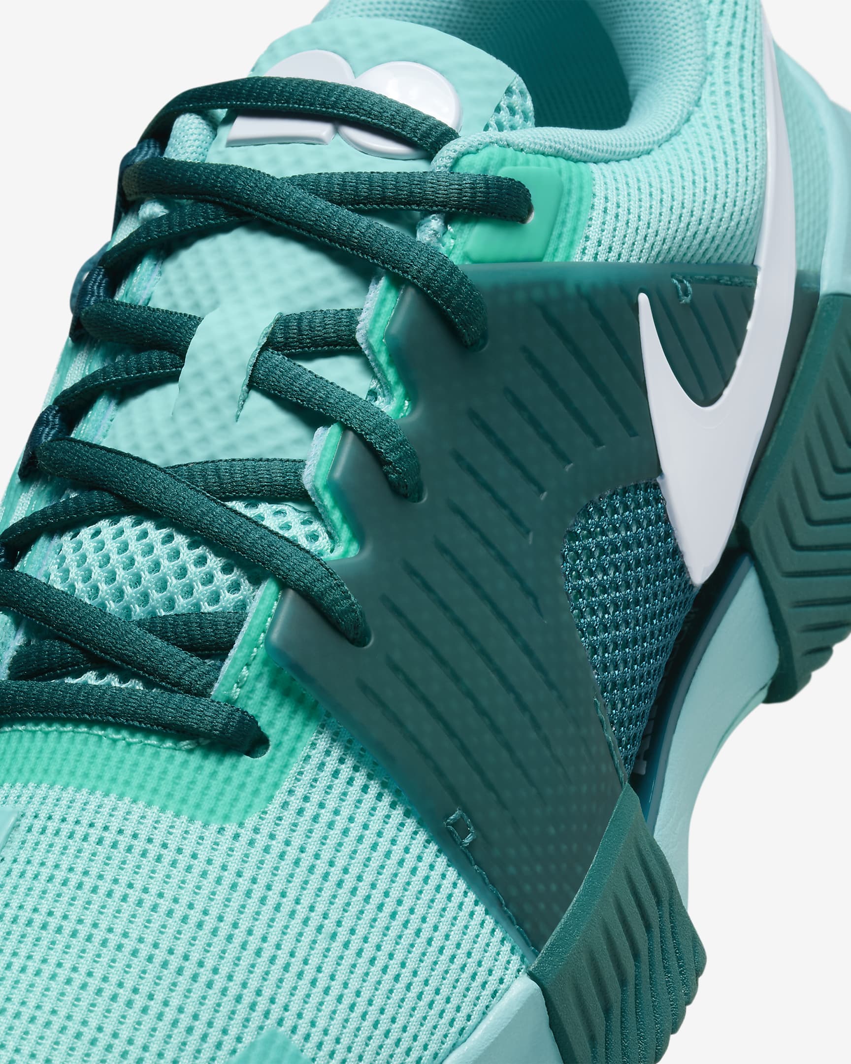 Nike GP Challenge 1 «Naomi Osaka» Premium tennissko til hardcourt til dame - Aurora Green/Geode Teal/Hvit