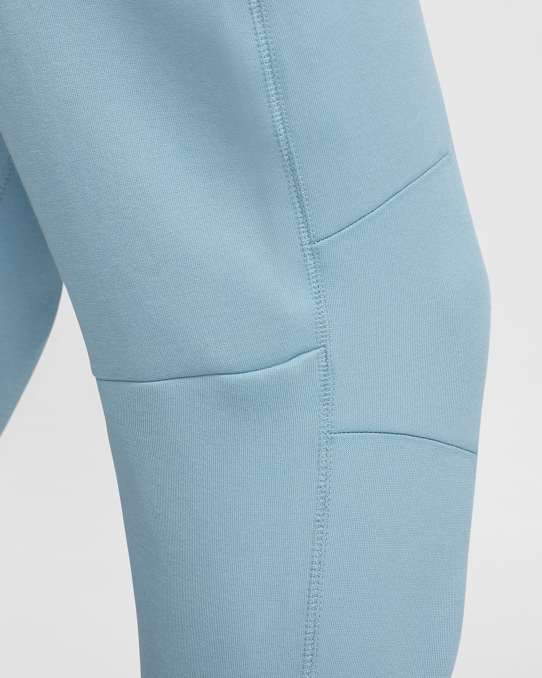 กางเกงจ๊อกกิ้งผู้ชายทรงเข้ารูป Nike Sportswear Tech Fleece - Denim Turquoise/ดำ