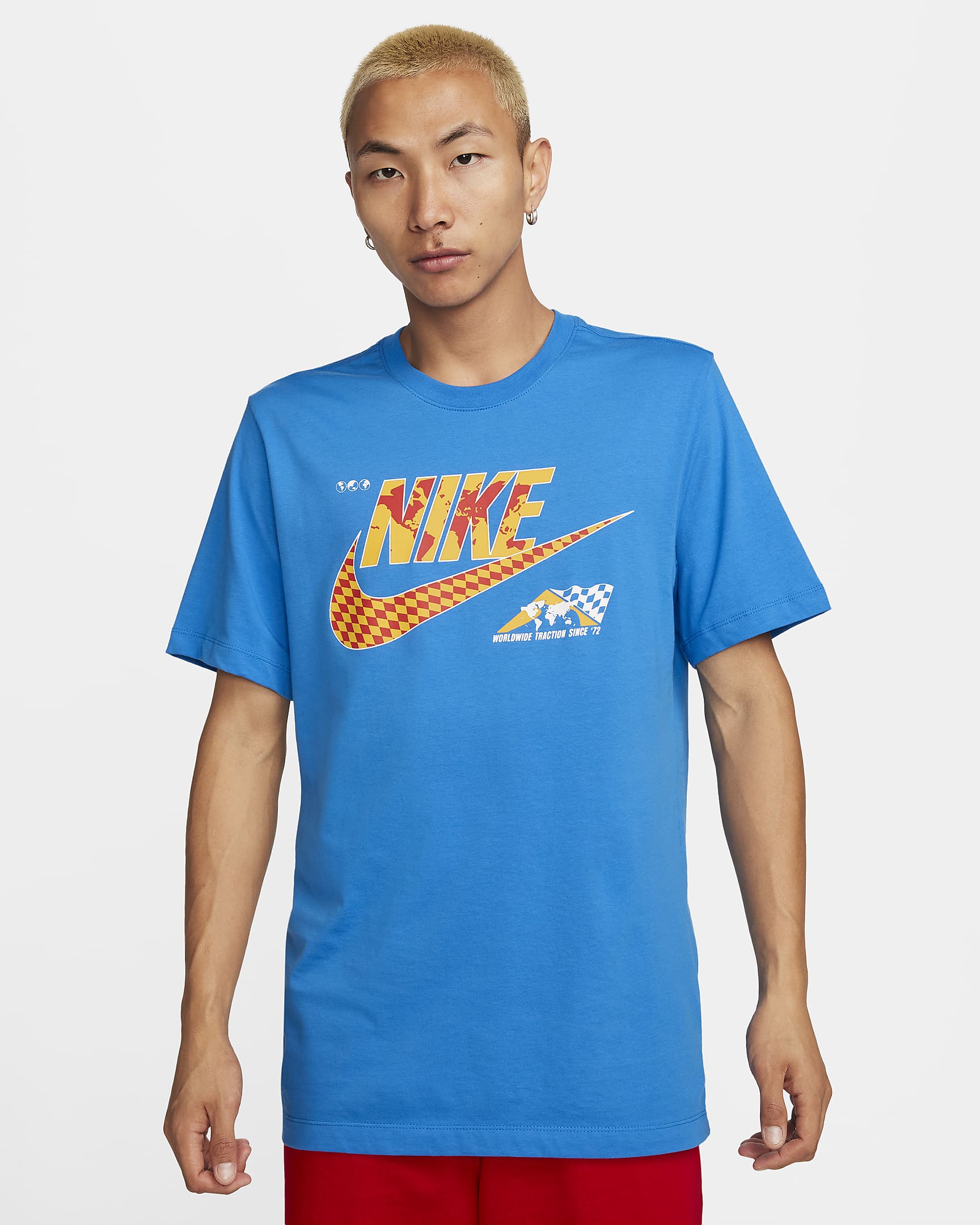 Nike Sportswear Men's T-Shirt. Nike IL