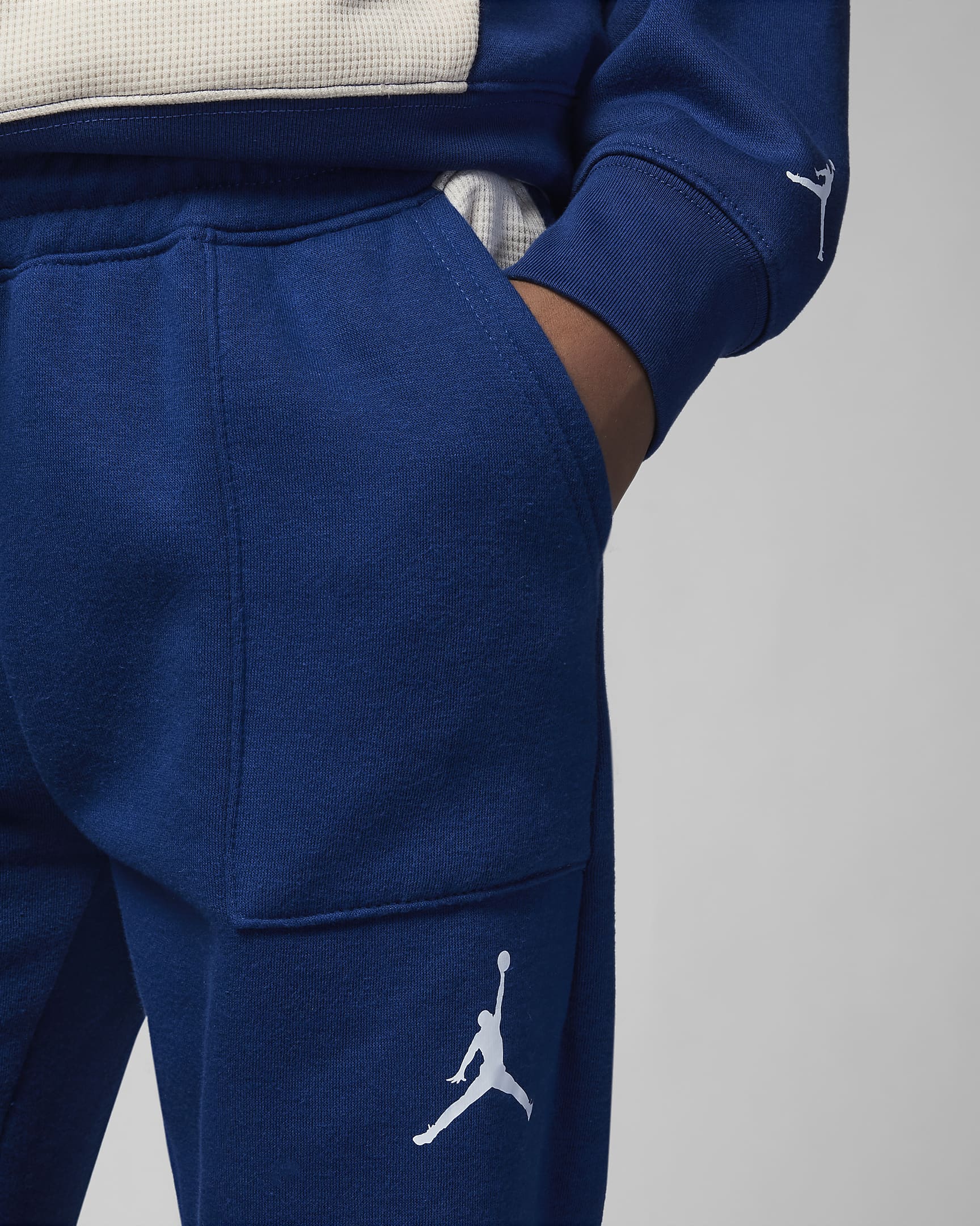 Jordan Messy Room Fleece Pants Big Kids' Pants. Nike JP