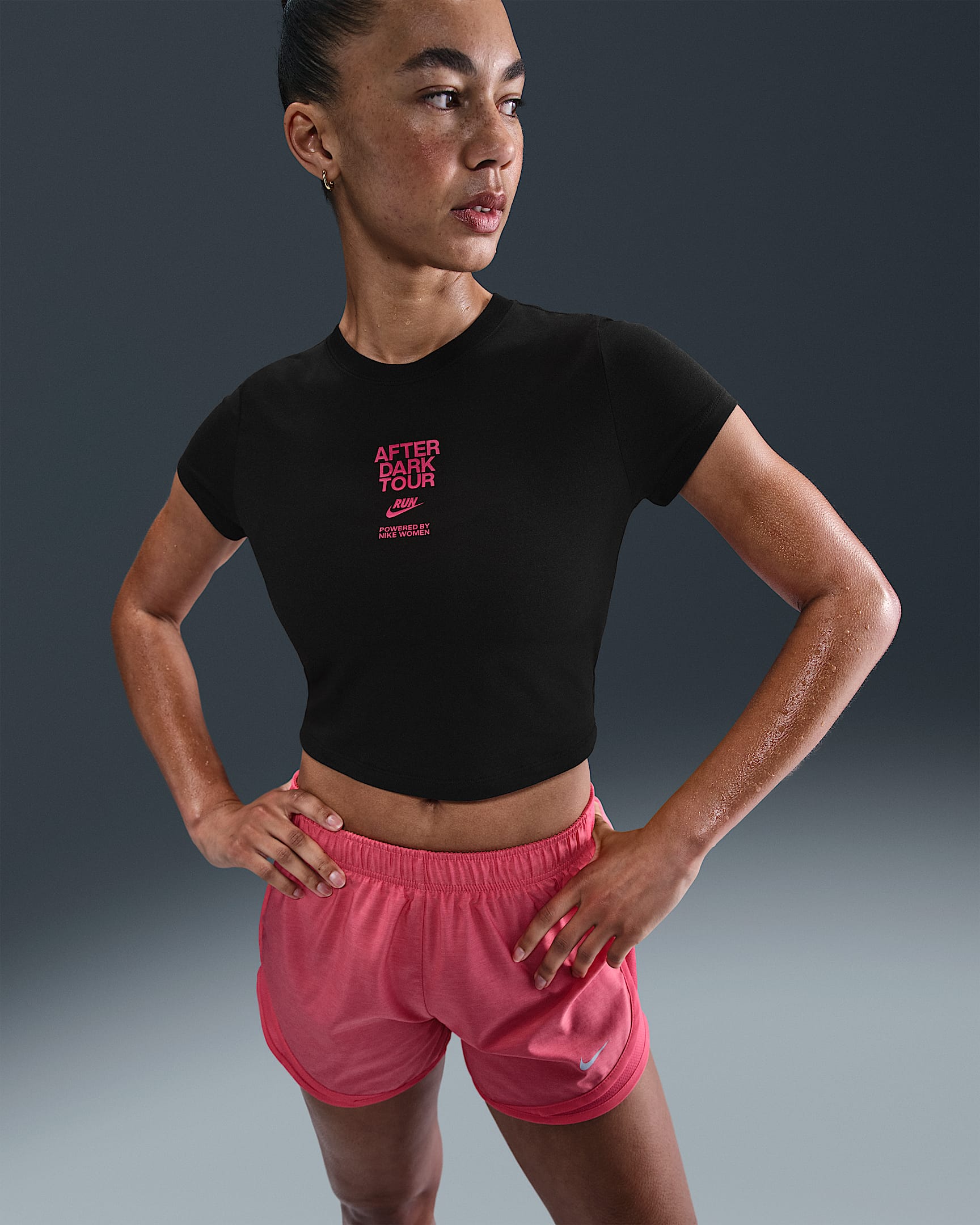 Nike Women's Slim Short-Sleeve Cropped T-Shirt - Black