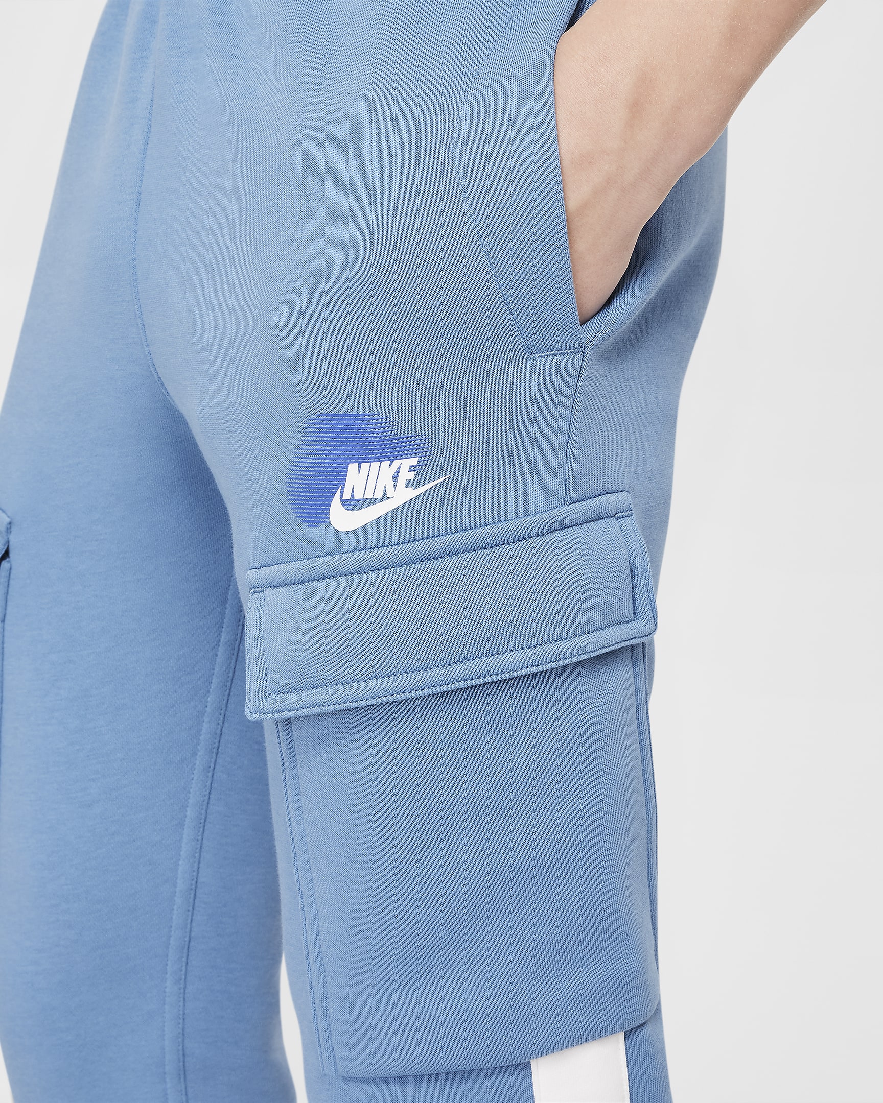 Nike Sportswear Standard Issue Genç Çocuk (Erkek) Kargo Eşofman Altı - Aegean Storm