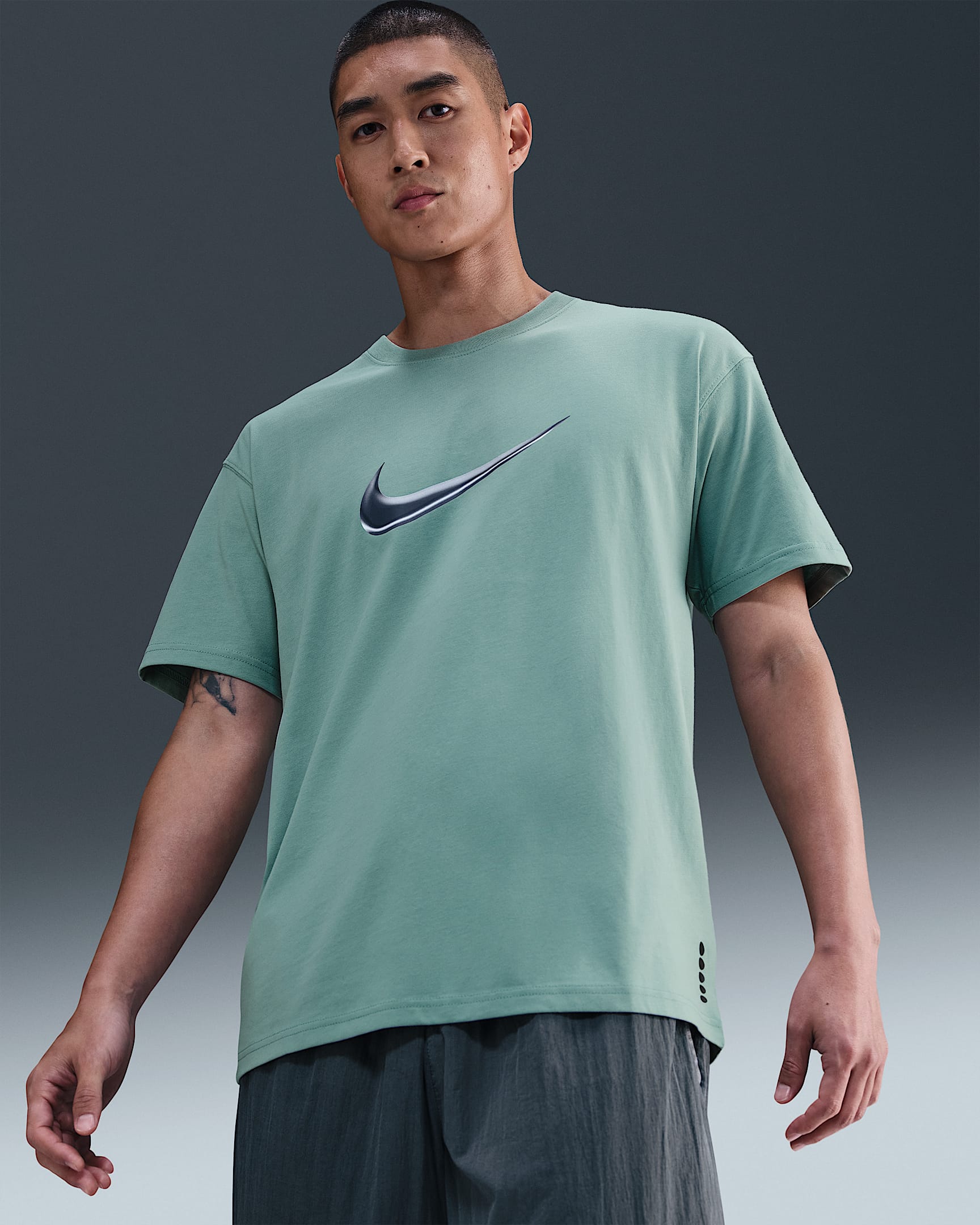 Nike Sportswear Men's Max90 T-Shirt - Cannon