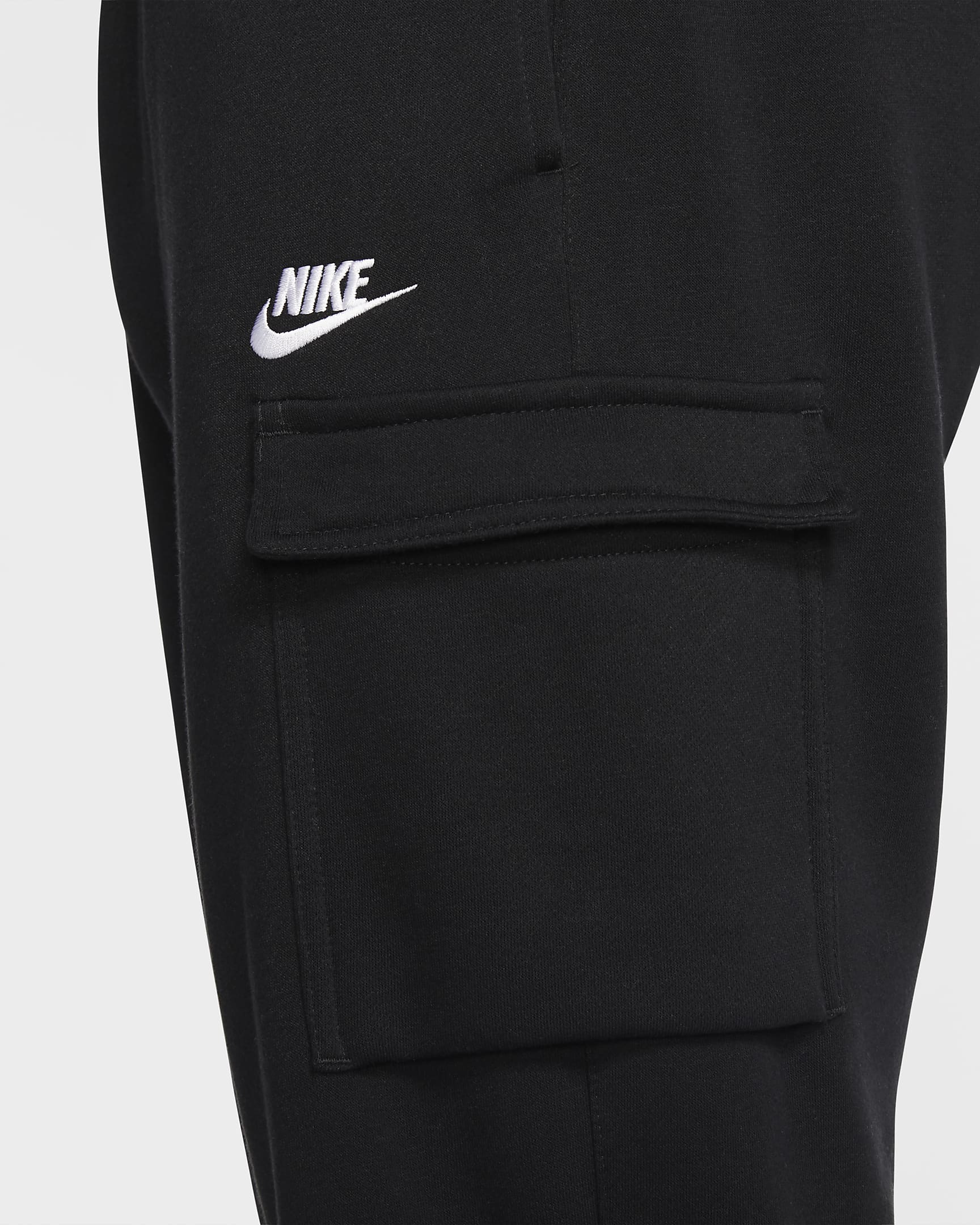 Pants cargo para hombre Nike Sportswear Club Fleece - Negro/Negro/Blanco